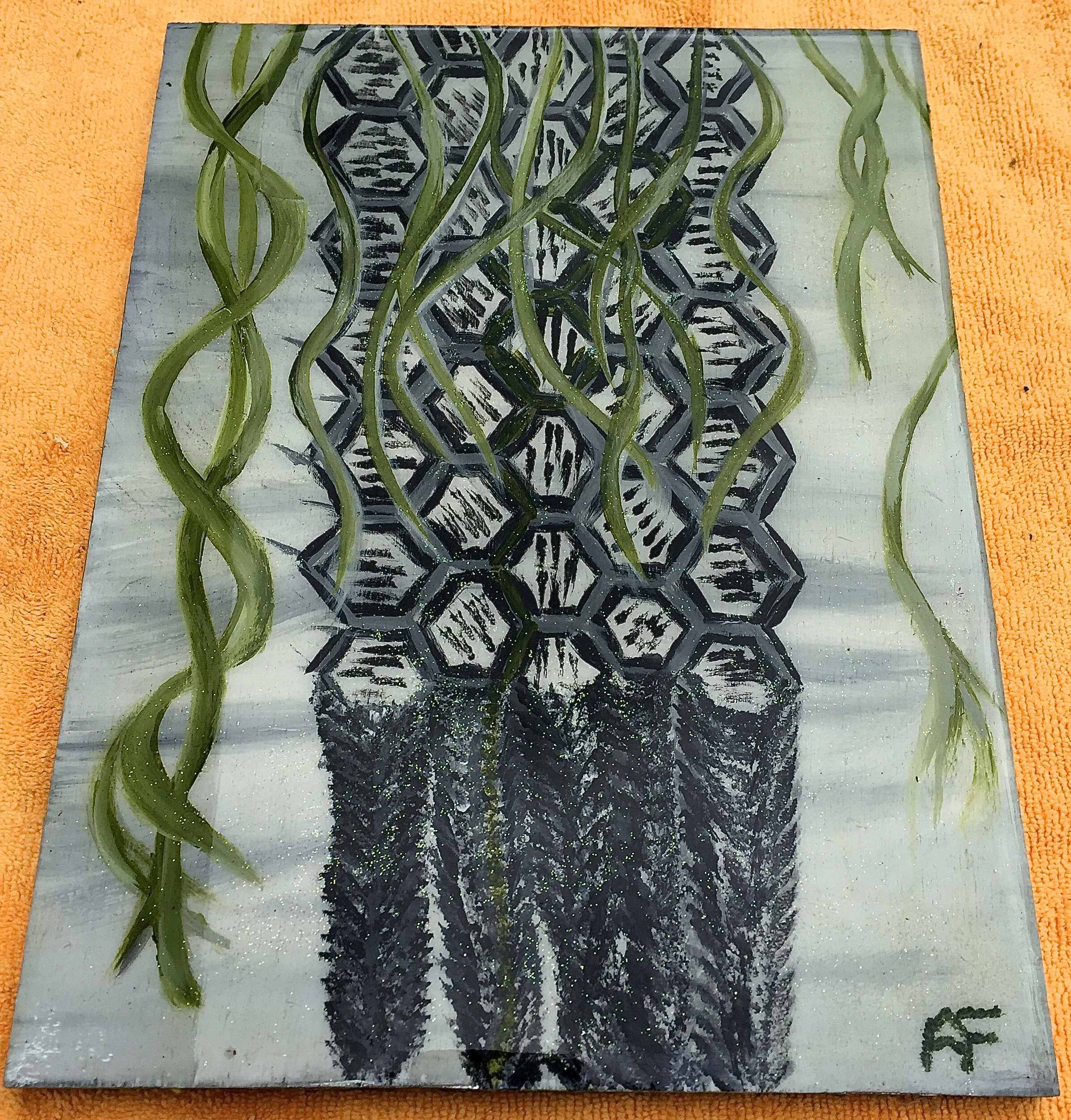 HONEYCOMBS & VINES $75 USD