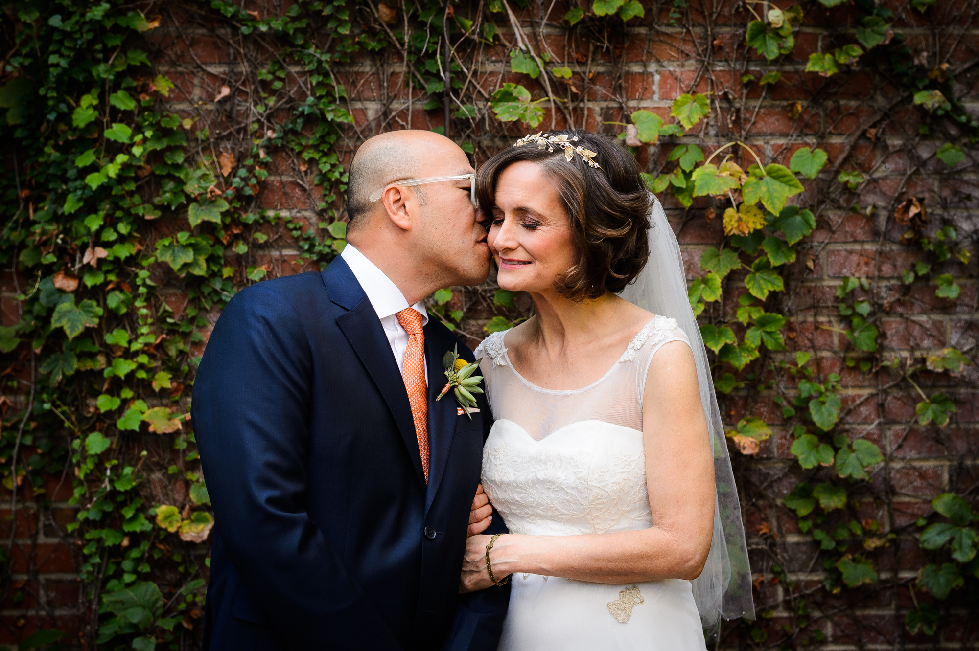 hotel tabard inn and epic yoga in washington dc wedding