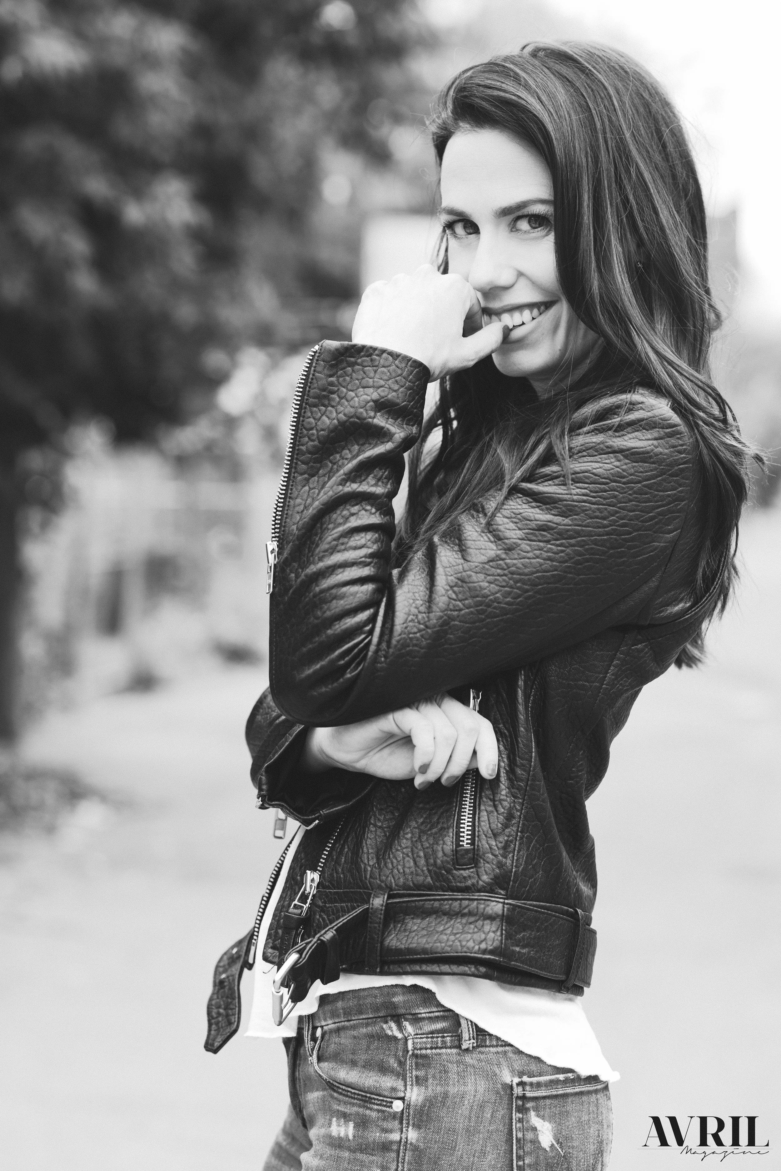 Julie_st-pierre_07.jpg