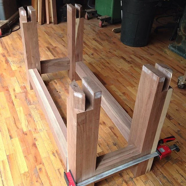 It’s starting to look like a workbench! Lots still left to do…
#woodporn #mcmfurniture #madeinmichigan #handmade #workbench #roubo #walnut #tenon #mortise http://ift.tt/1HfHire