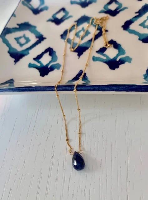 sapphire on beaded chain.jpg