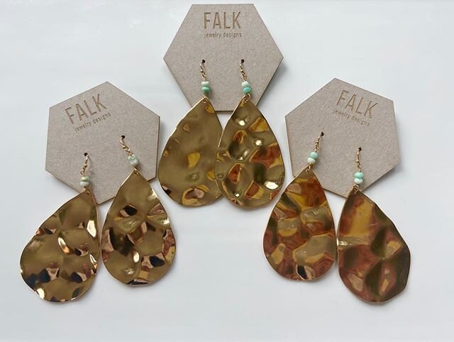 My Ripple earrings, Tiny Bird Studs, and a few others have finally made it up onto the website! Happy Monday! #handmade #recyledvintage #lostwax #castings #falkjewelrydesigns