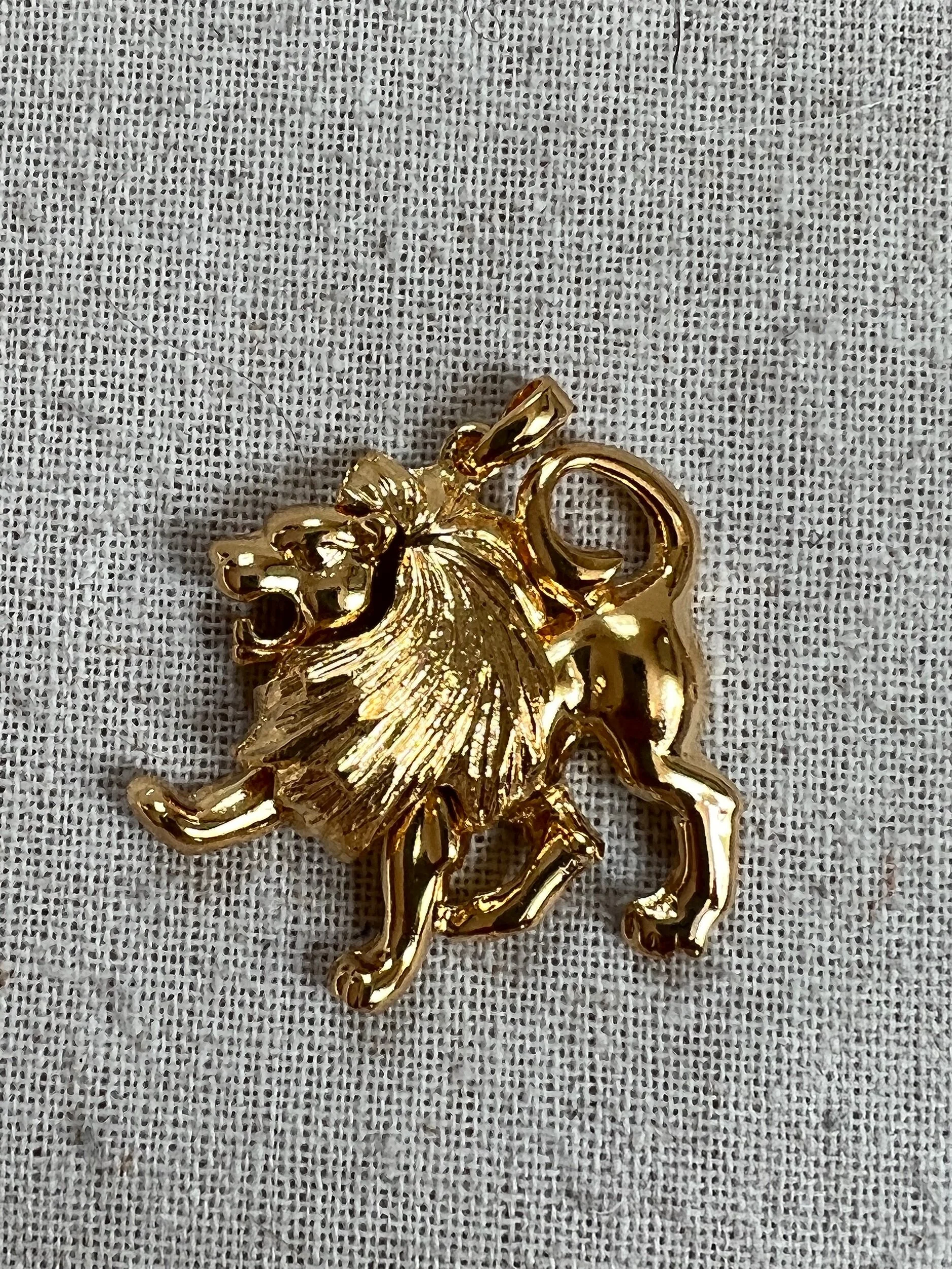 B13E4A00-B5E2-4876-AC18-45CAF3717E51