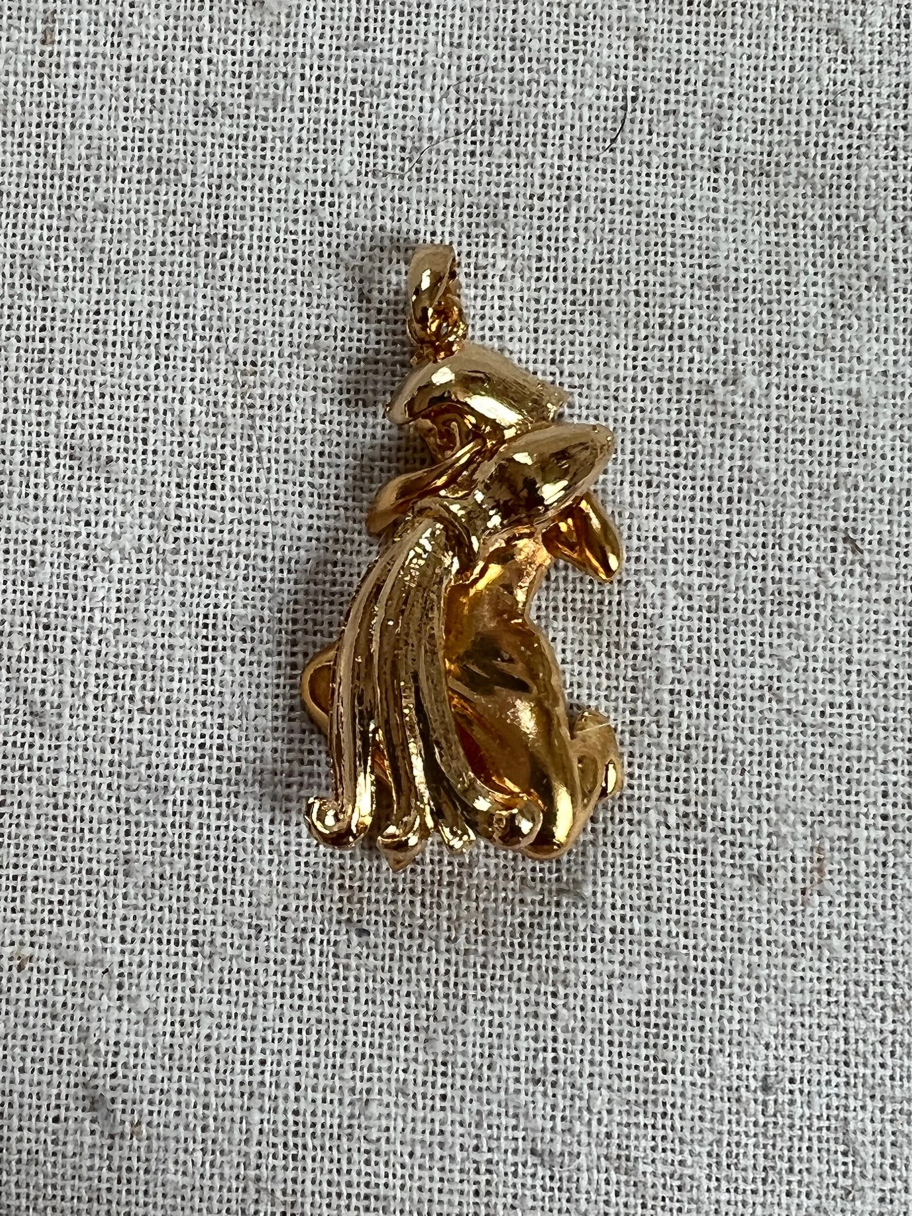 FB2AD707-64E8-468A-8B51-3DA5ABA30895