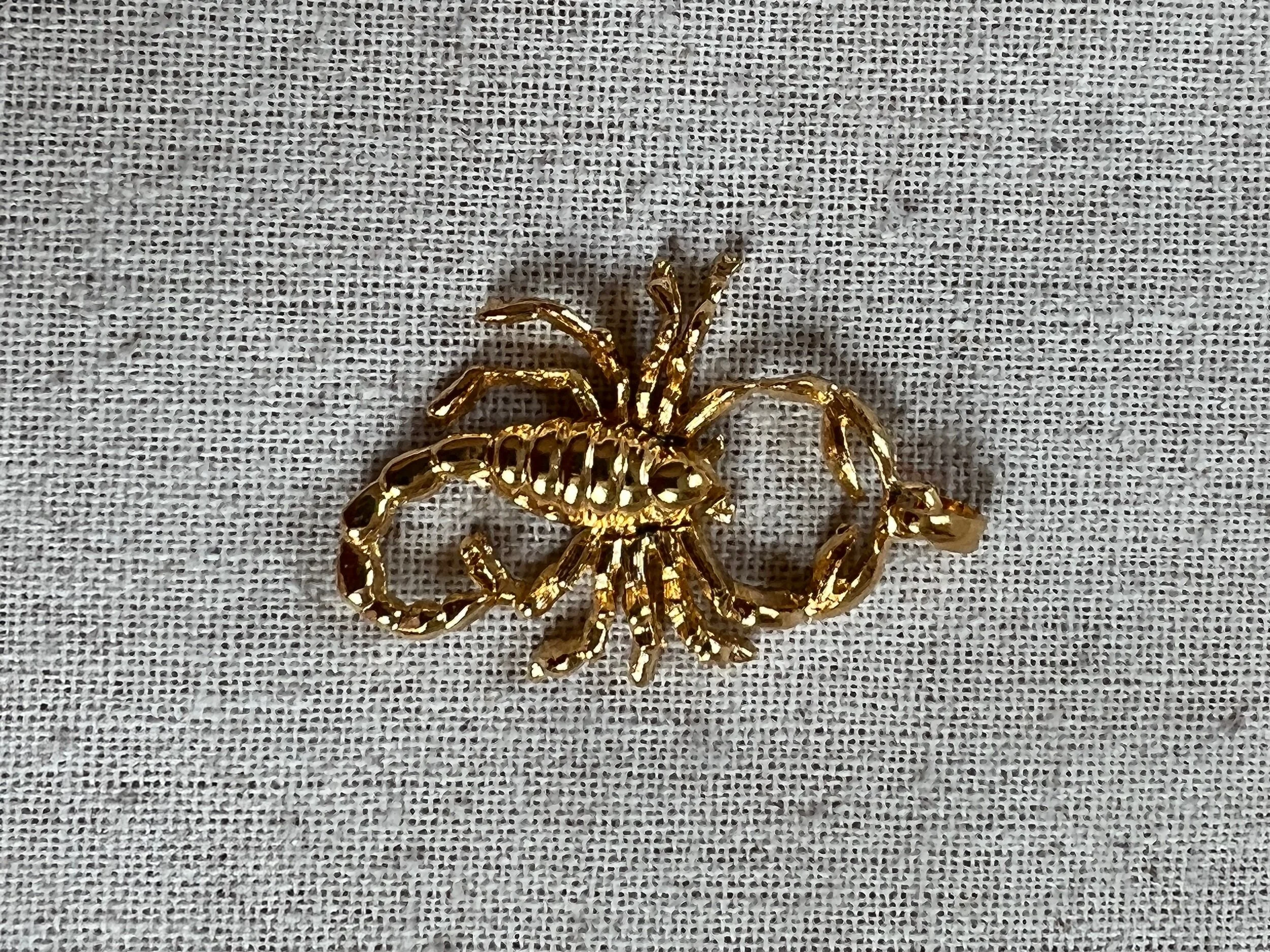 ED23CDBA-B0D5-4A62-8896-DEFC2A51EE12