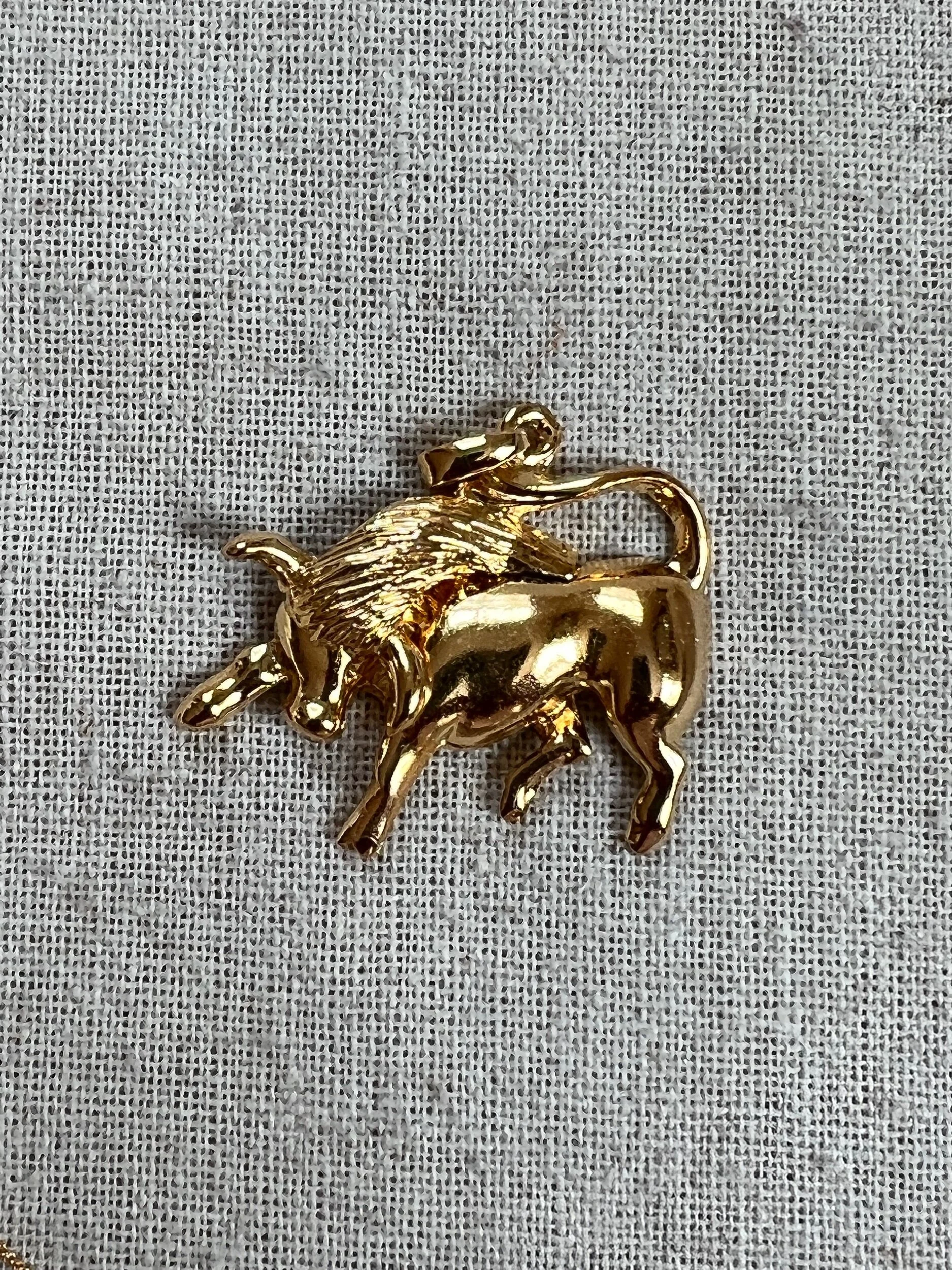 8ED1F53C-E47C-4D4F-B618-B3D4C8CAA61D