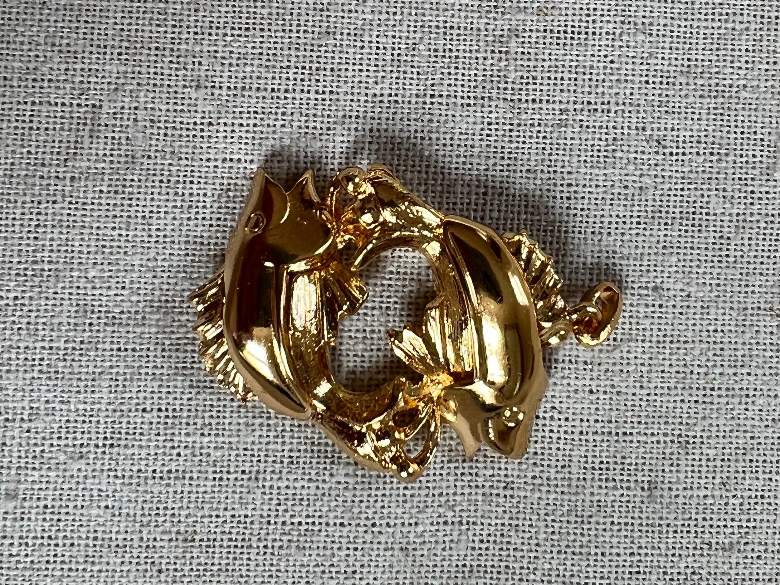 02E3B086-4EAE-42E0-A720-7016E1AC62D3