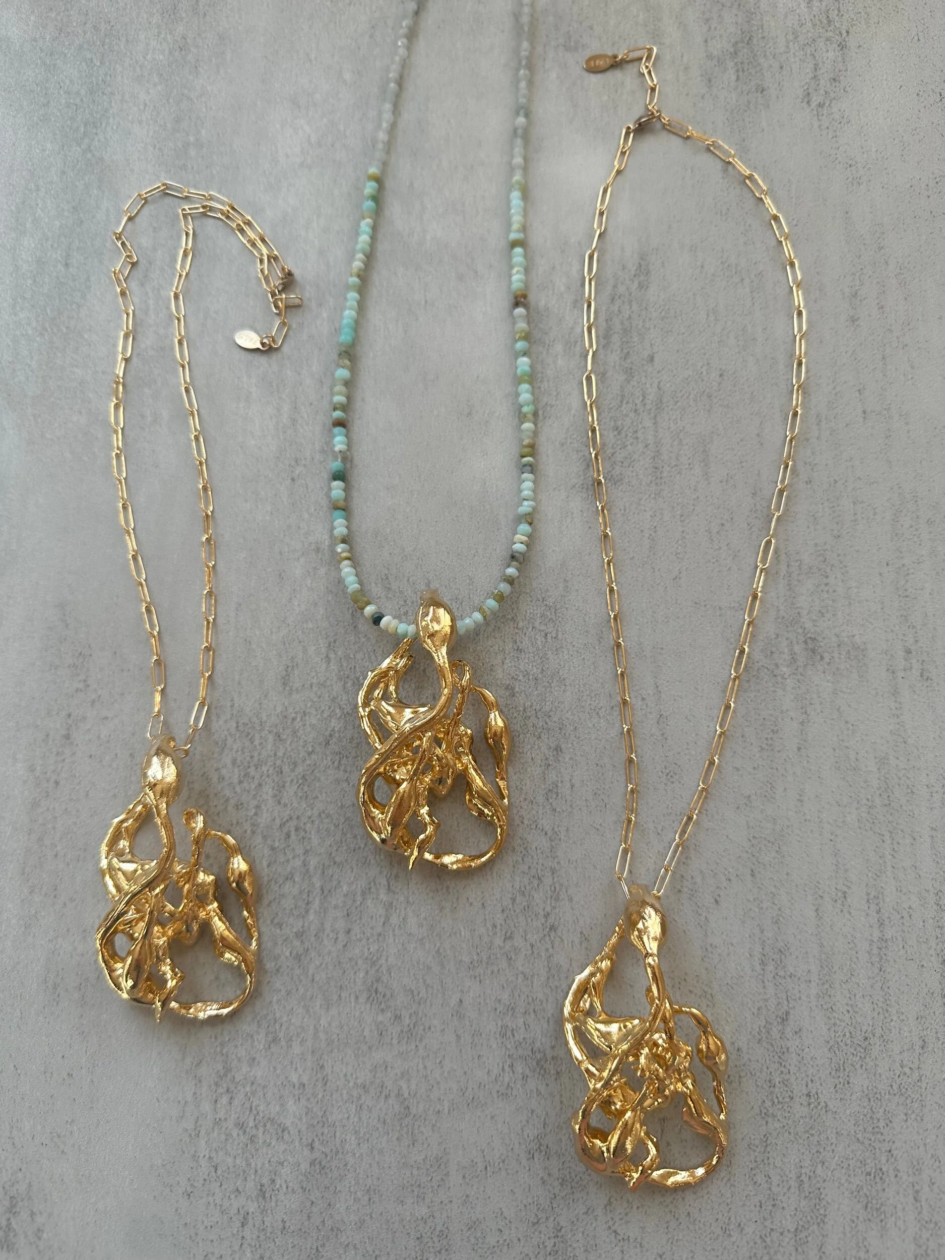 B57C8961-4516-40B4-BF86-91429ED85A66