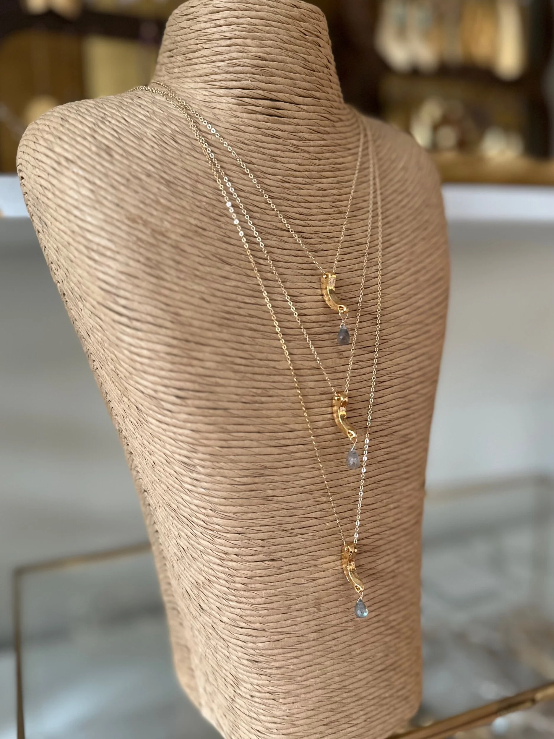 C74F4B1D-2903-4608-9AFC-7629EC827A1F