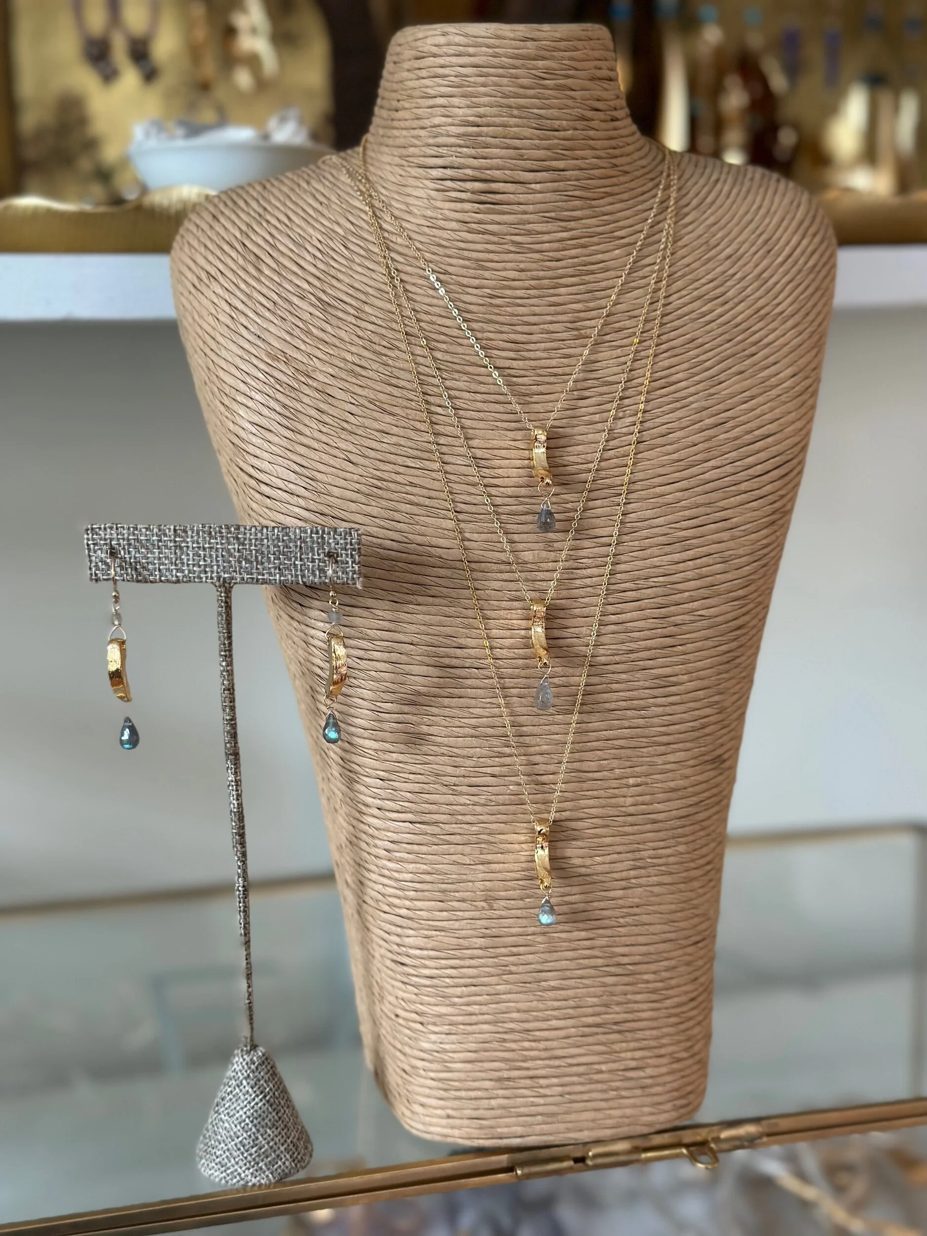 6705AB1A-011F-4FF3-8BBC-01AC328ABAEF