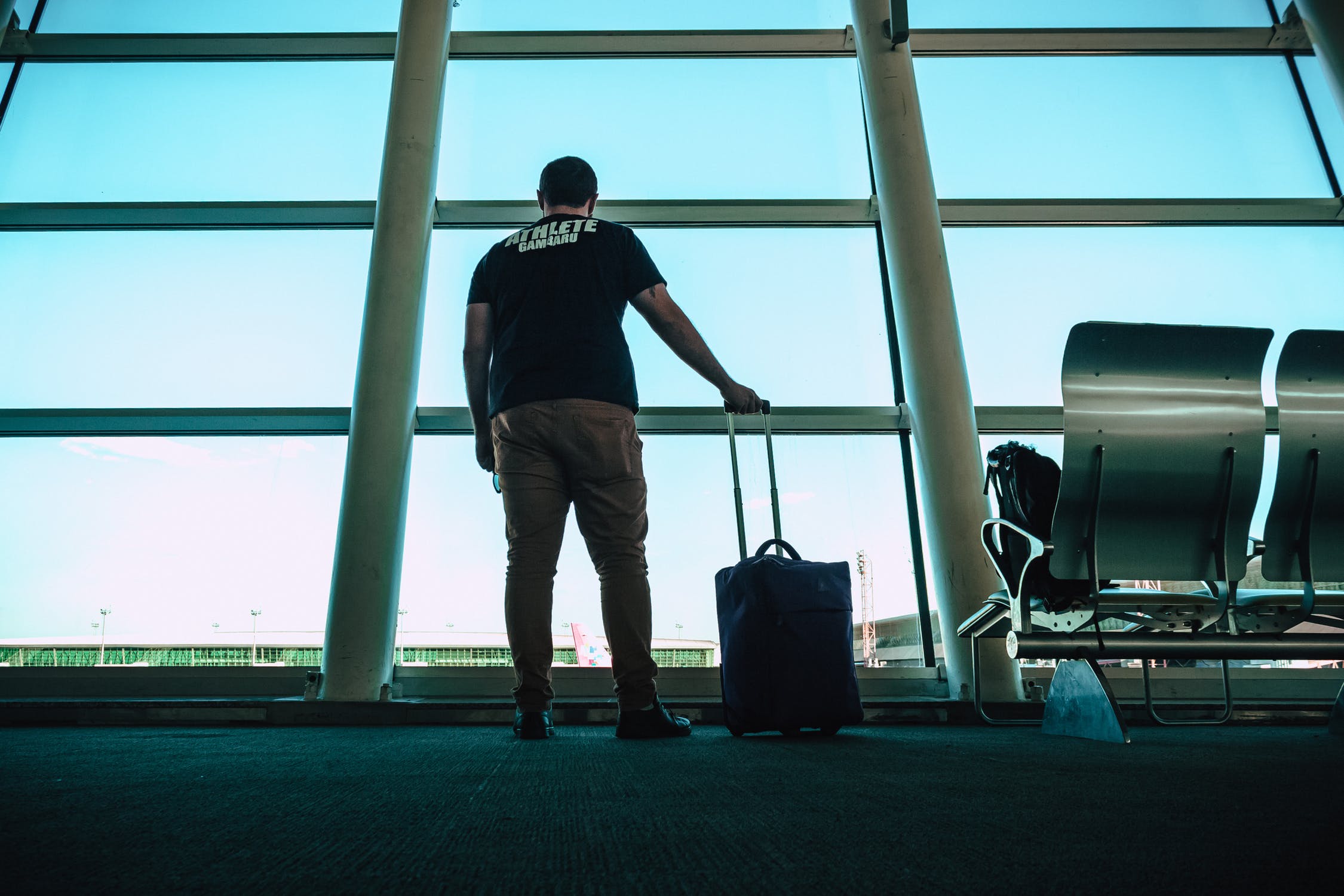Why Most Airports Don’t Have Gyms and How You Can Work Out Anyway