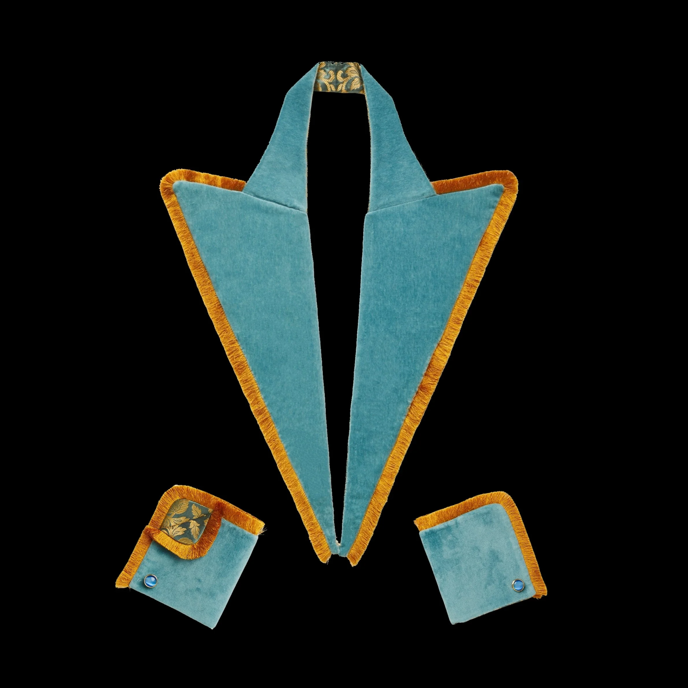 CCCtux2back.jpg (Copy)