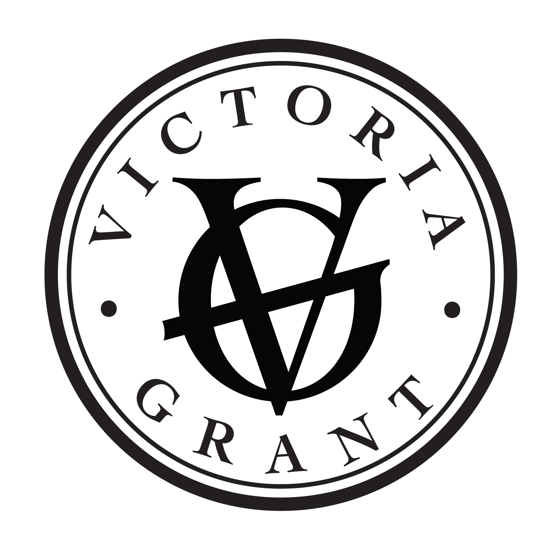 victoria-grant-royal-ascot-hat-london-logo-MASTER VG.png