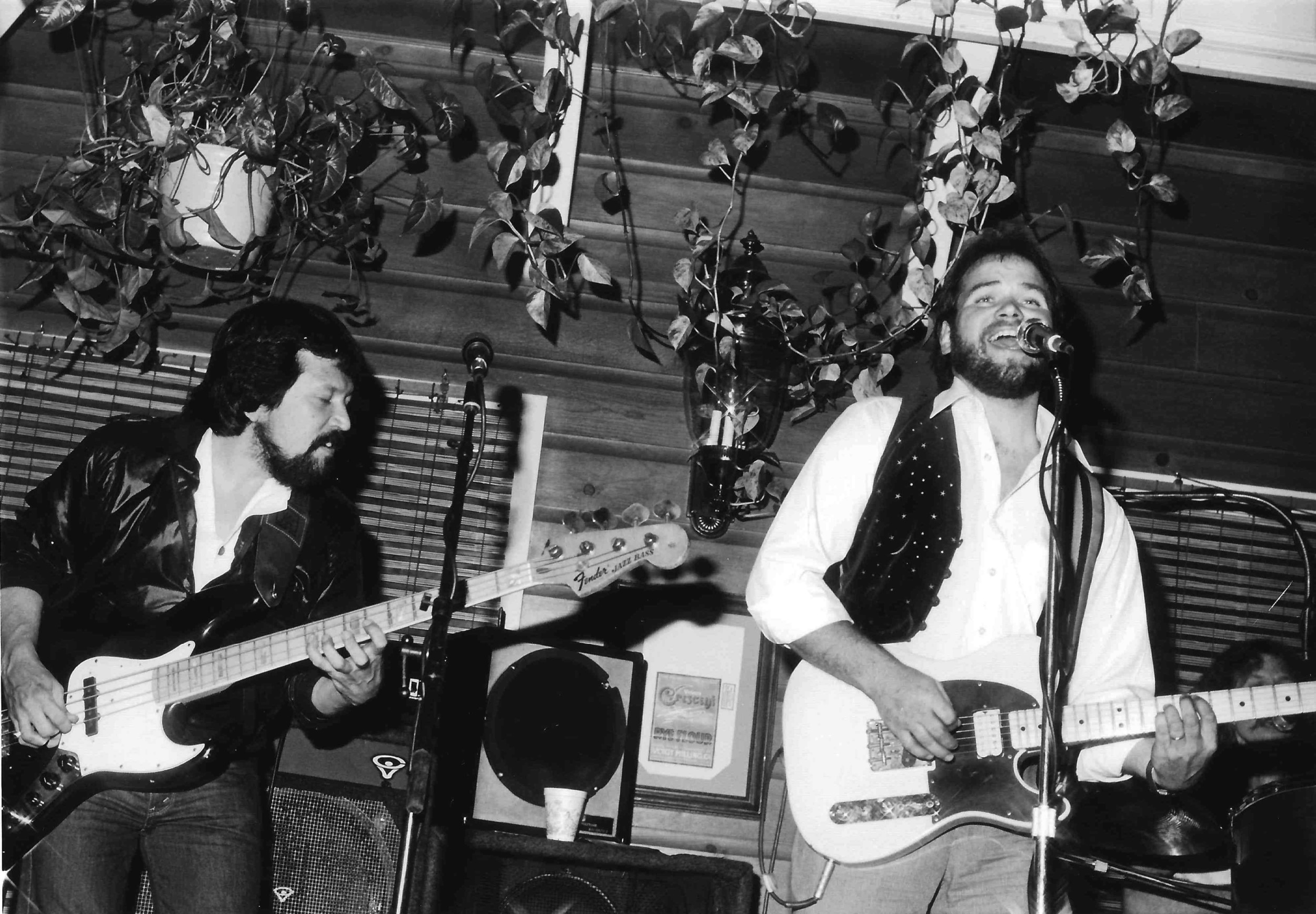 Frank Paredes sitting in with Fast Mickey @ DW's 1986