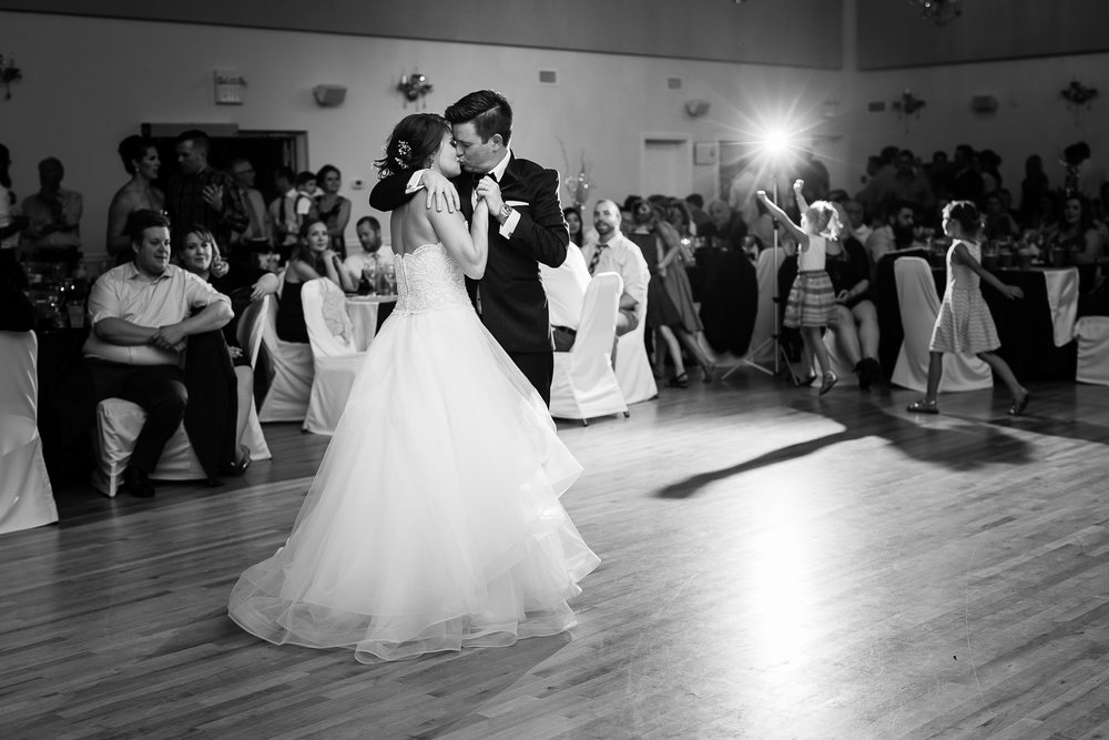 Wedding Photographers Edmonton-58.jpg