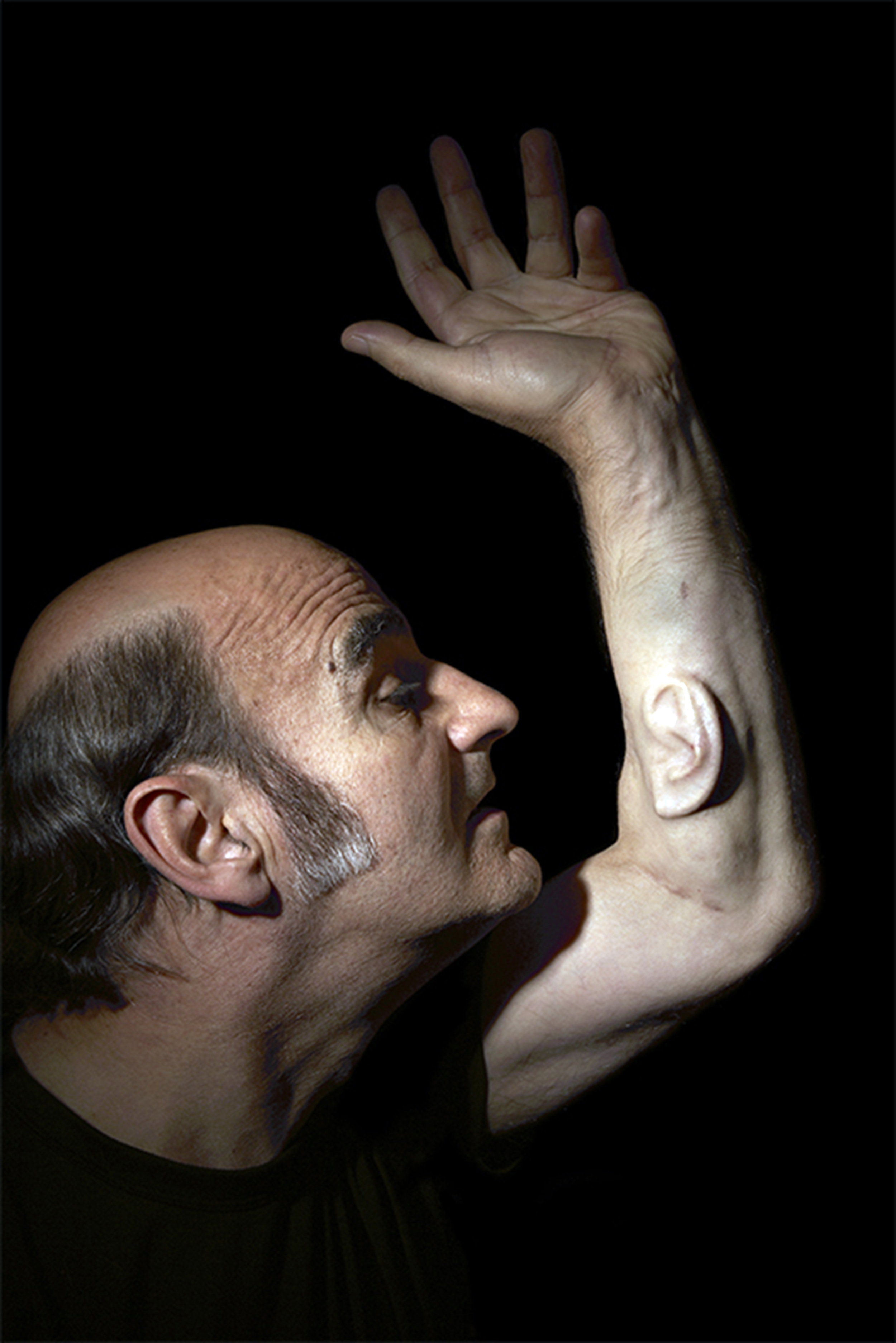 Ear On Arm- Stelarc1.jpg