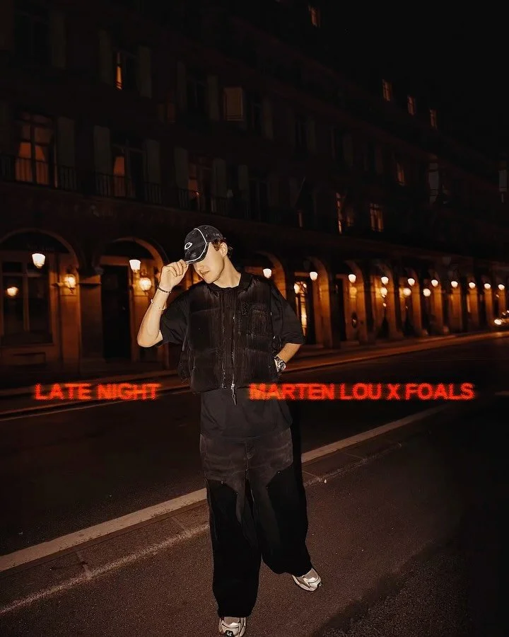 LATE NIGHT X @foals - OUT NOW! ⚡️

Can&lsquo;t believe this song is finally out now on all platforms and it was a real pleasure to work on these special vocals - enjoy! 🖤

#martenlou #foals