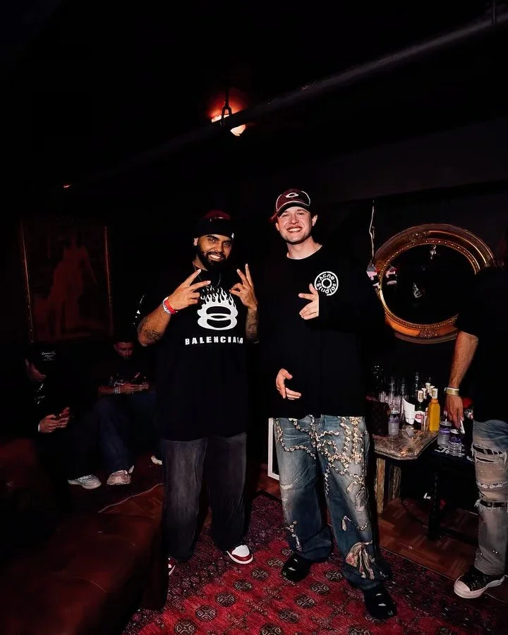 Always good to play at the legendary @clubspace during miami music week! 🇺🇸🛸
This b2b was super fun and those coconuts have been served&hellip;!

What would our duo name be ?! 🤔
@wakyin 
@martenlou 

#clubspace #mmw