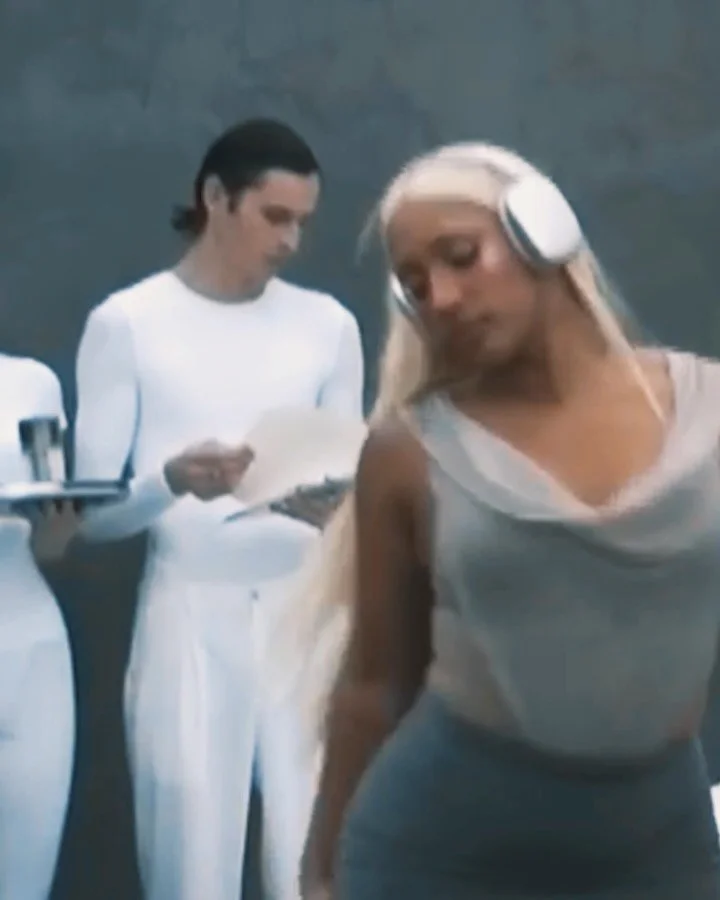 Miss That Remix Out Now! 🌪️
@naomisharon