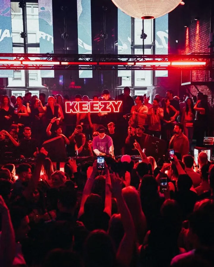 Sunday evening party felt like prime saturday night! 💨
Danke an alle die da waren, full house @kiesgrube.worldwide