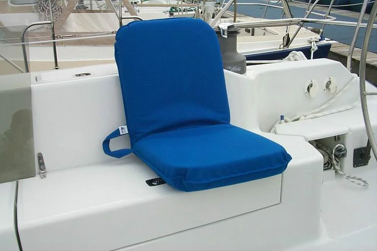 C&C 121 A.JPG