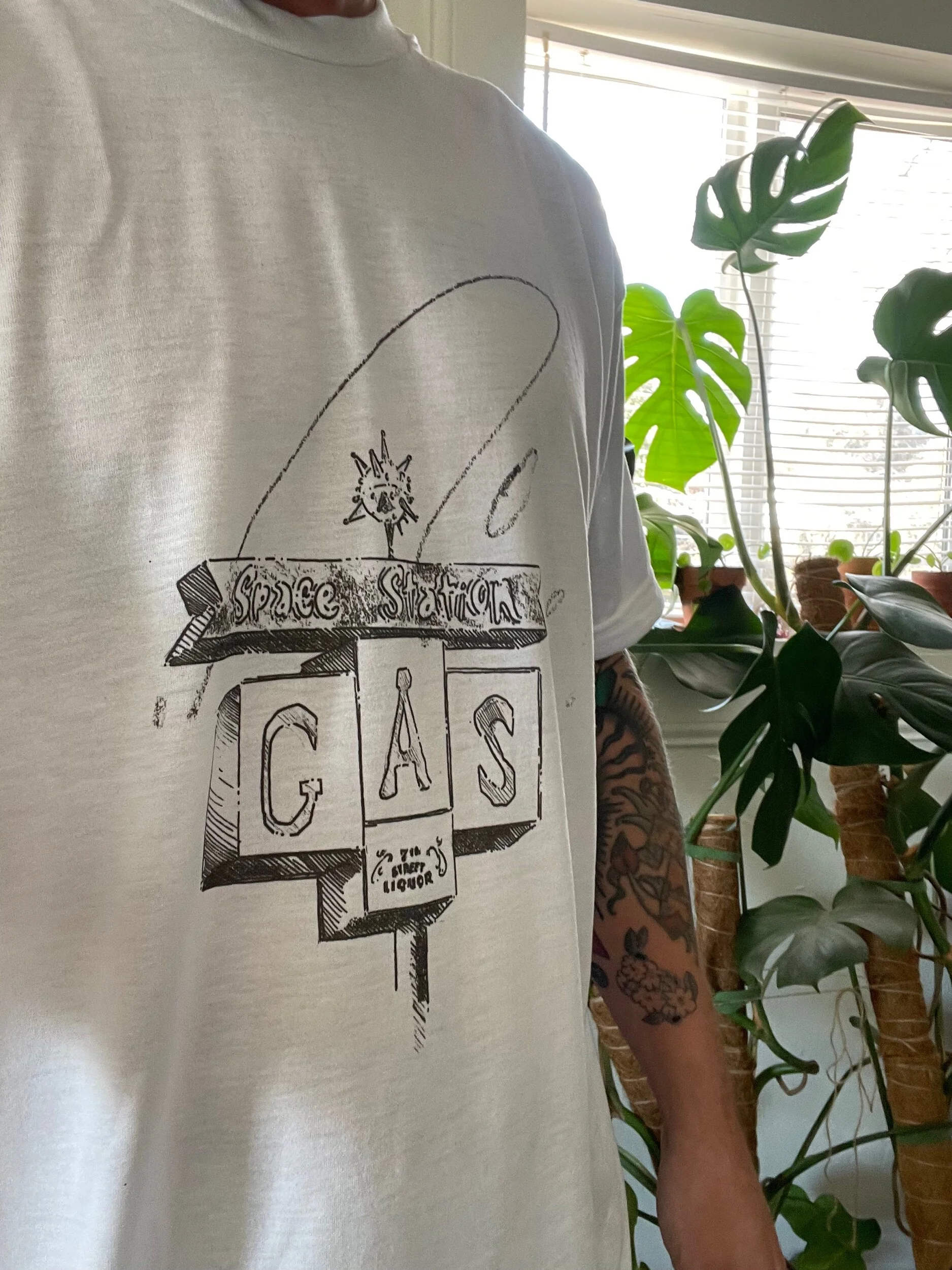 8E94AABA-BA4A-4432-B02C-E8F0AE37D7D1