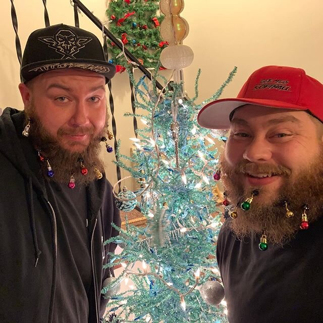 Merry Christmas you filthy animals! #holdmybeer #podcast #merrychristmas #beardgang #beardordiments