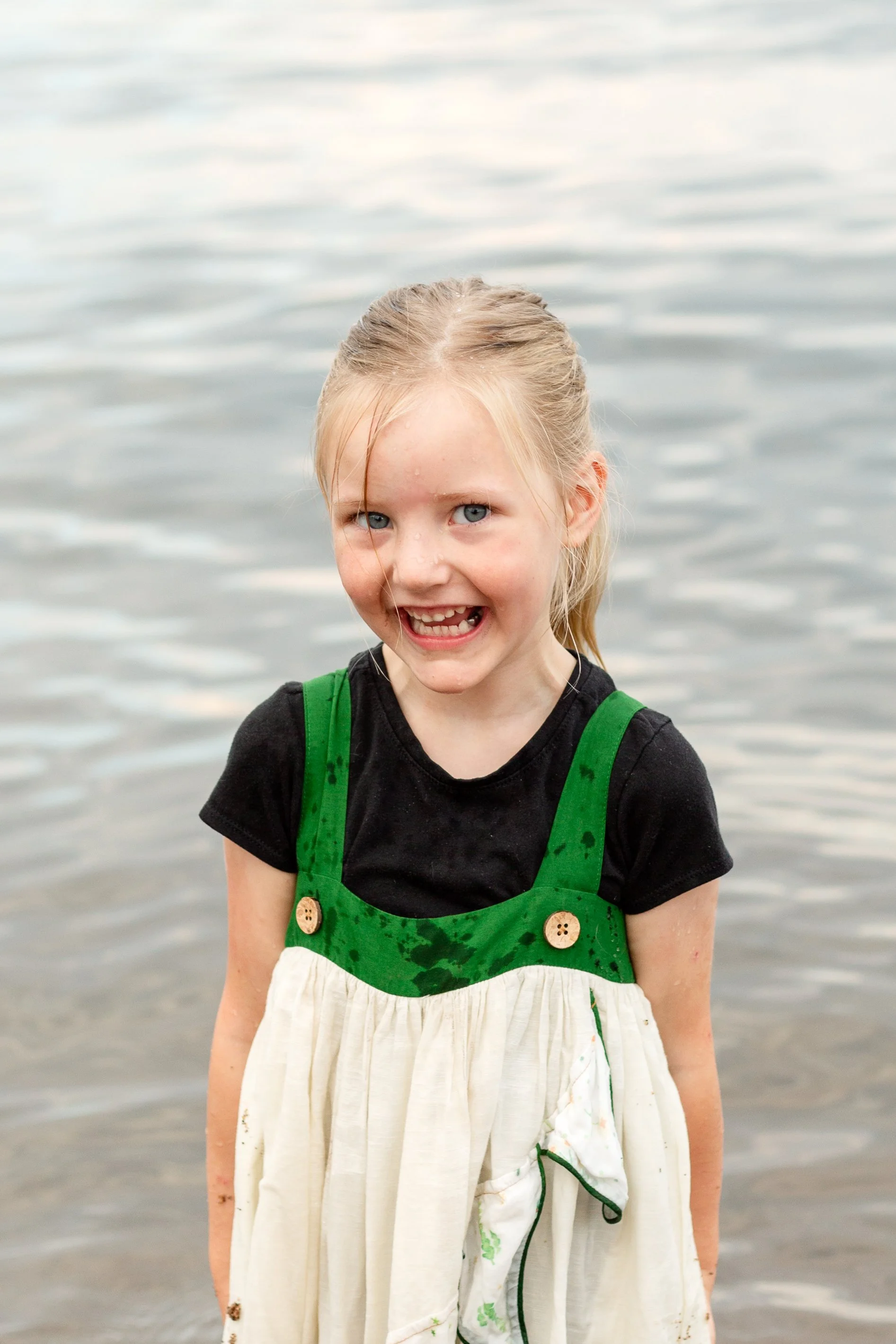 Two Harbors Family Photographer