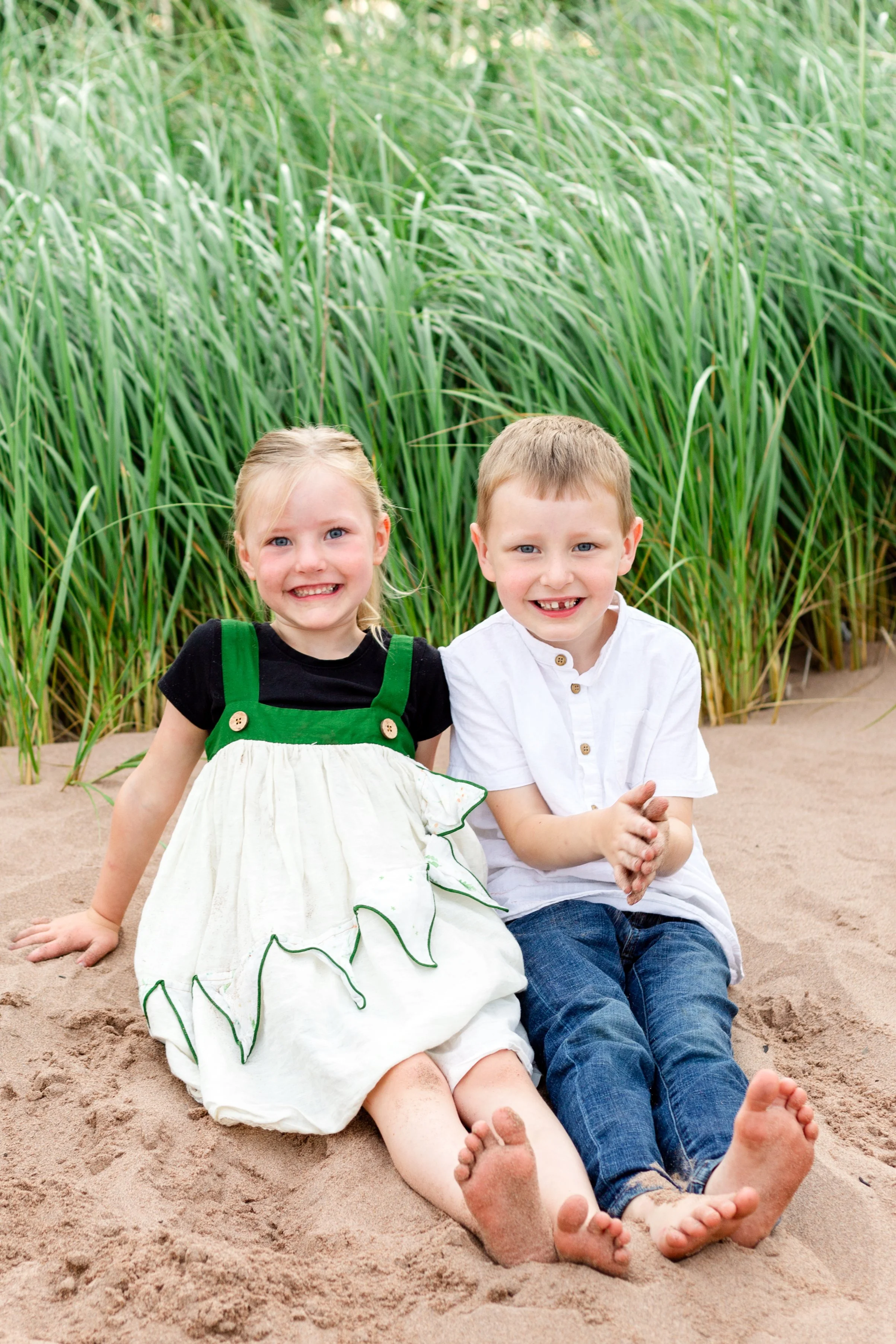 Two Harbors Family Photographer