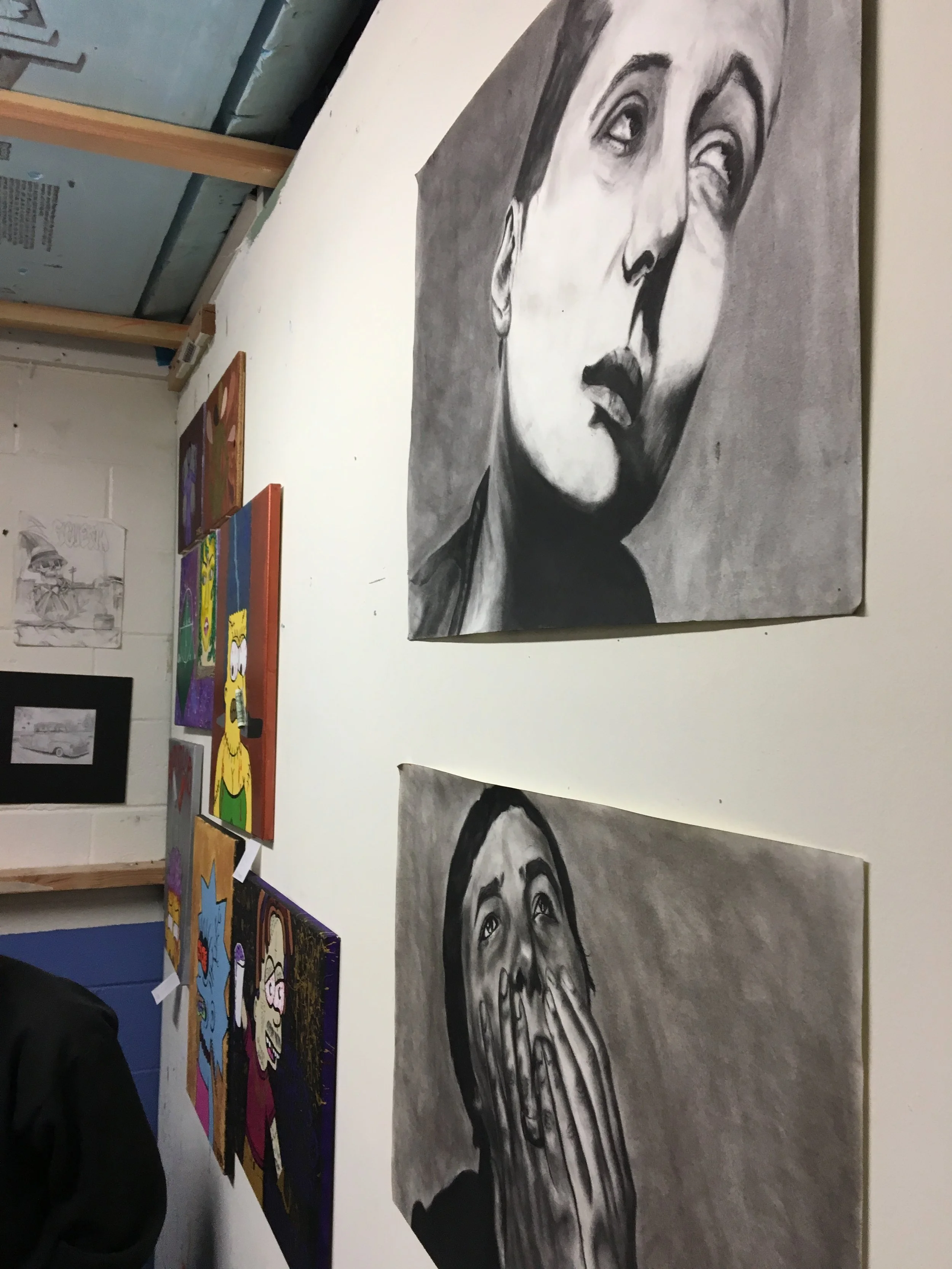 @oirolosramo coming with Charcoal Pieces to add to the melting pot. With pieces done by Taylor on the far left. 