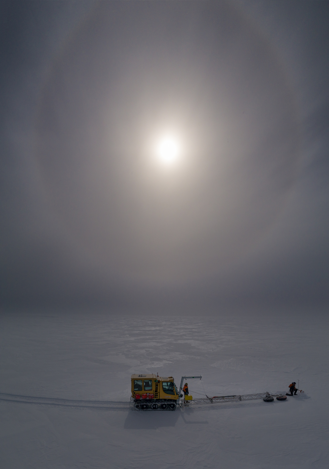 Crevasse finding vehicle with GPR