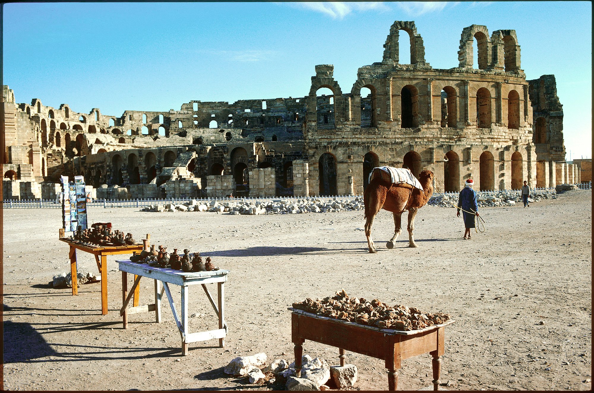 1980-dougga-6.jpg