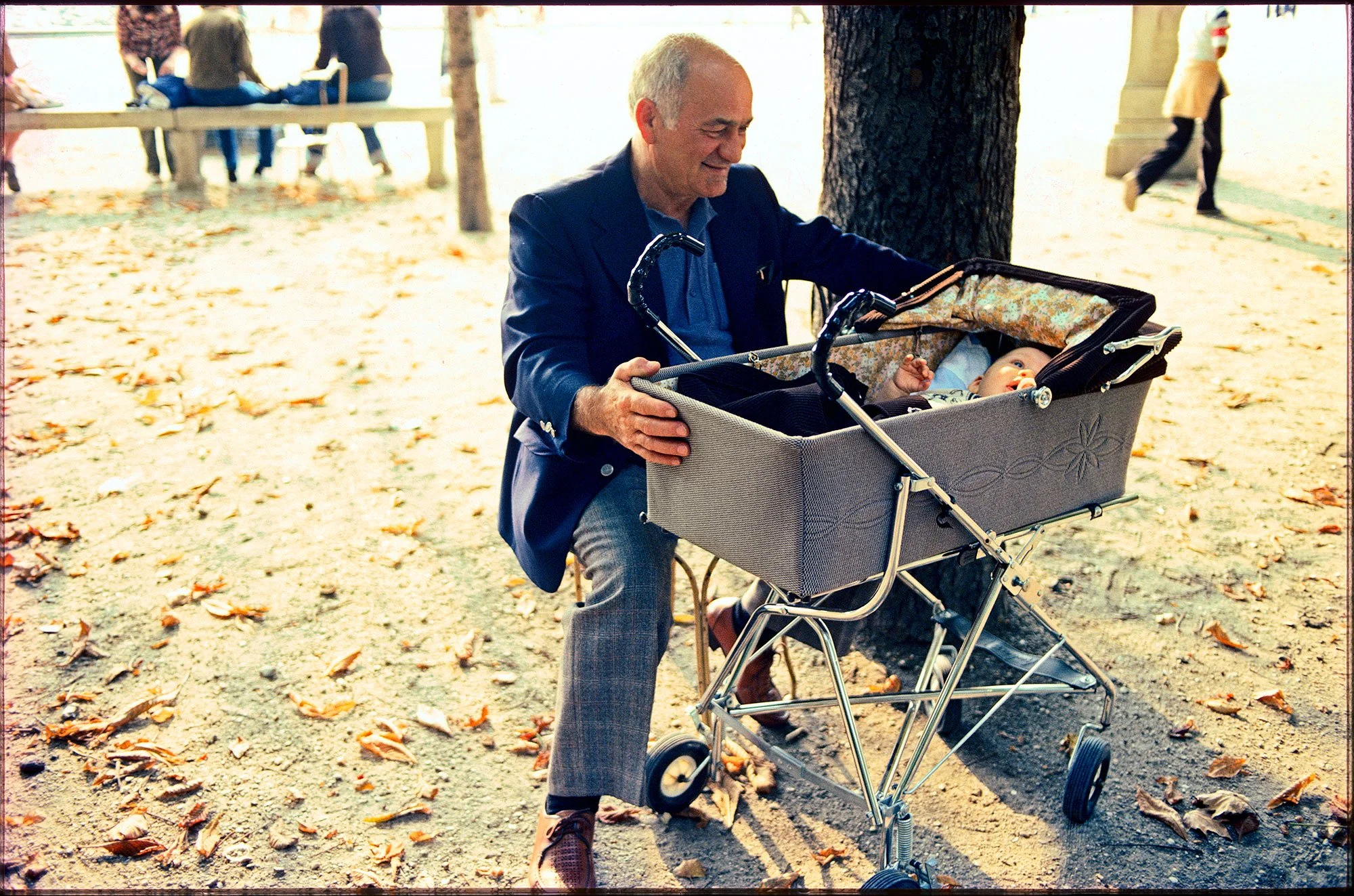 tuileries, paris 1980