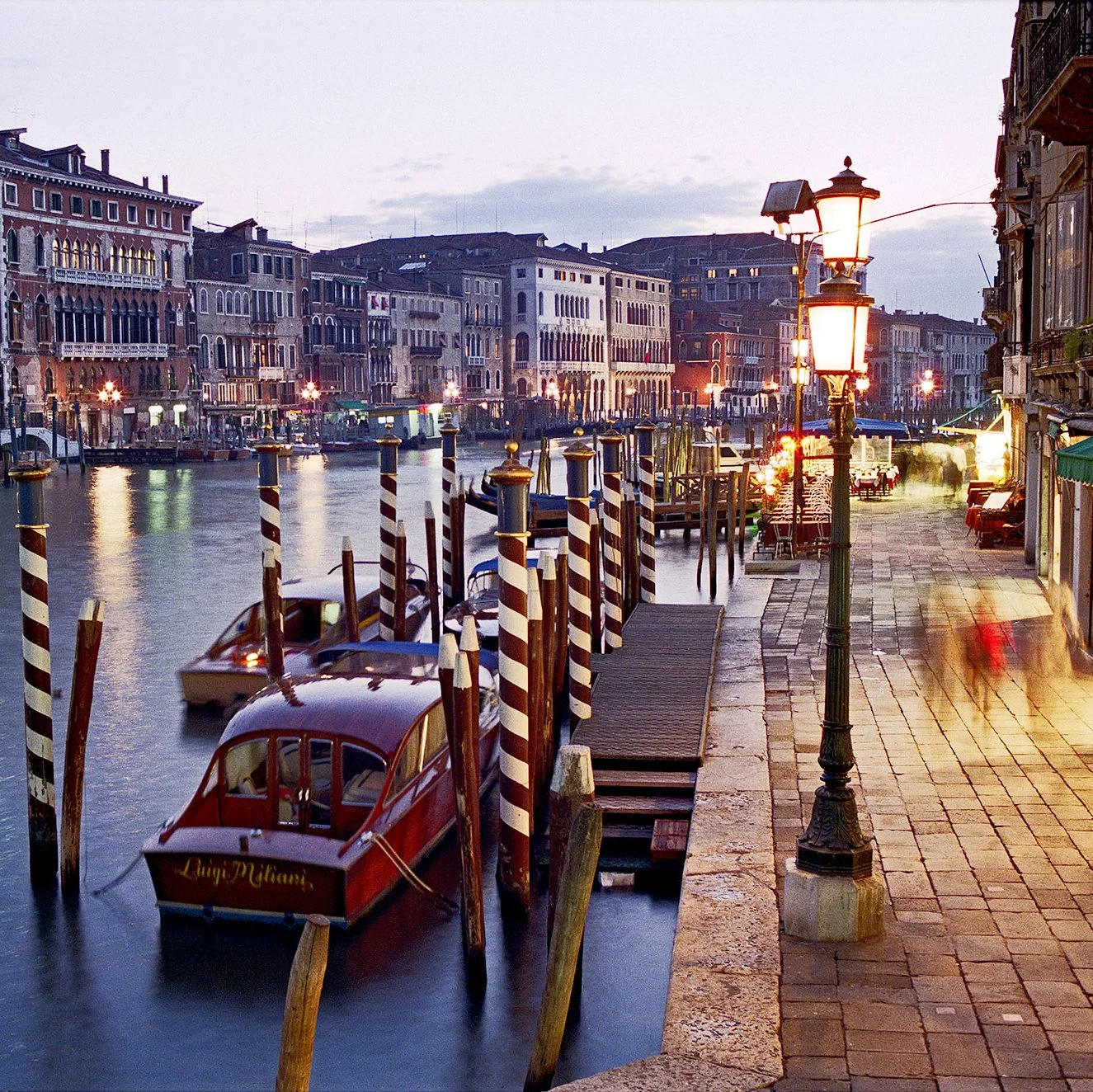 1986-venice-from-rialto-a sq.jpg