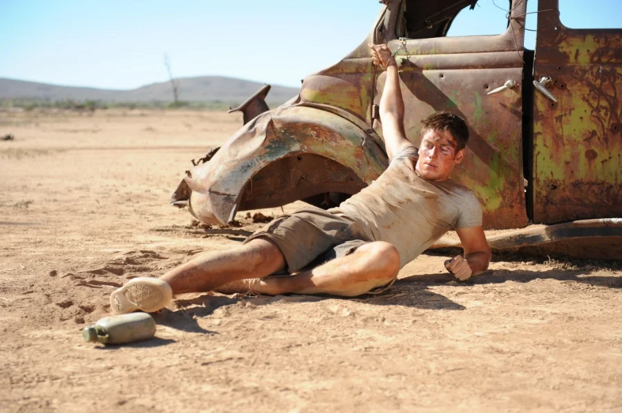 Lincoln Younes, Home and Away
