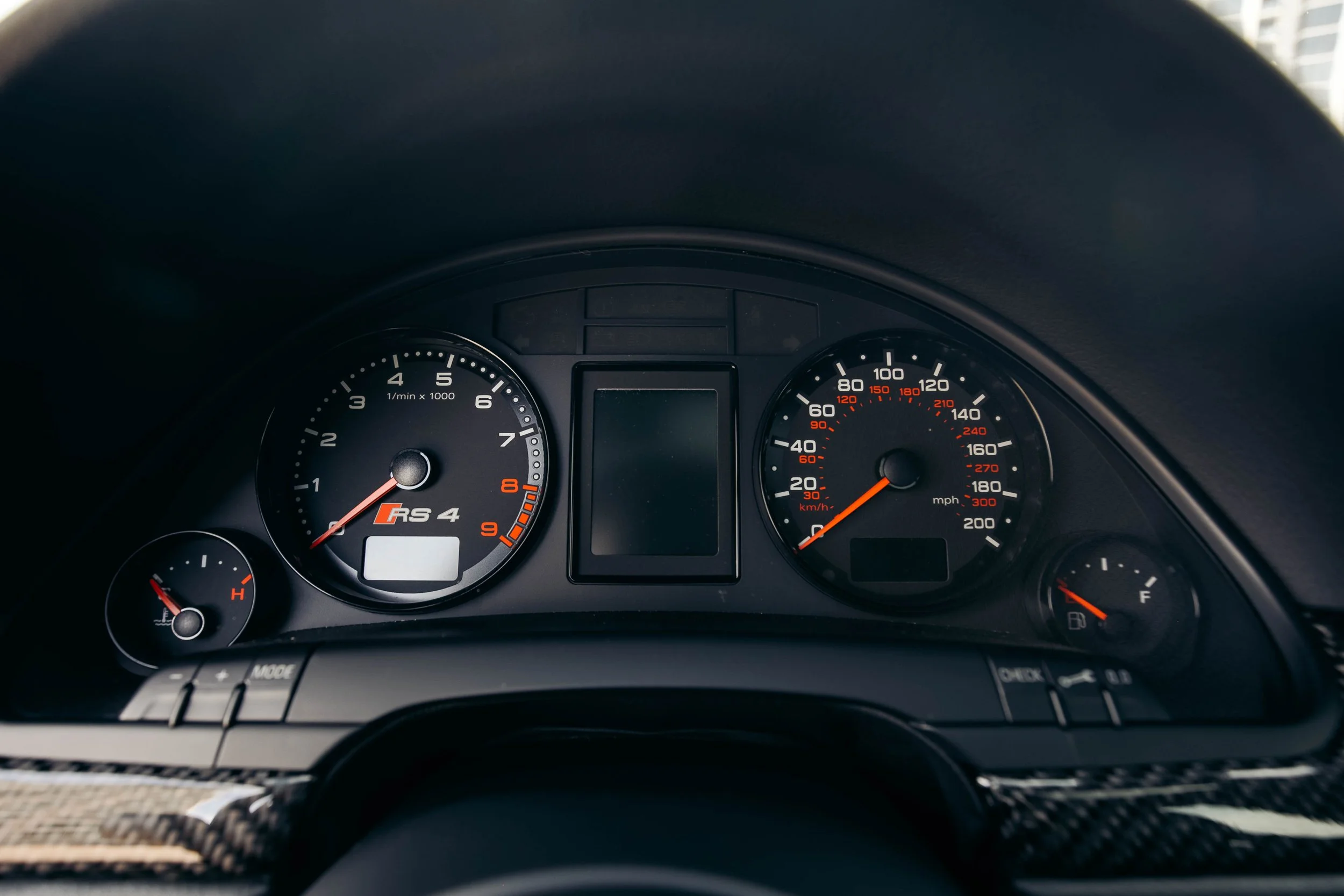 rS4 auctionnn (1 of 1)-7.jpg