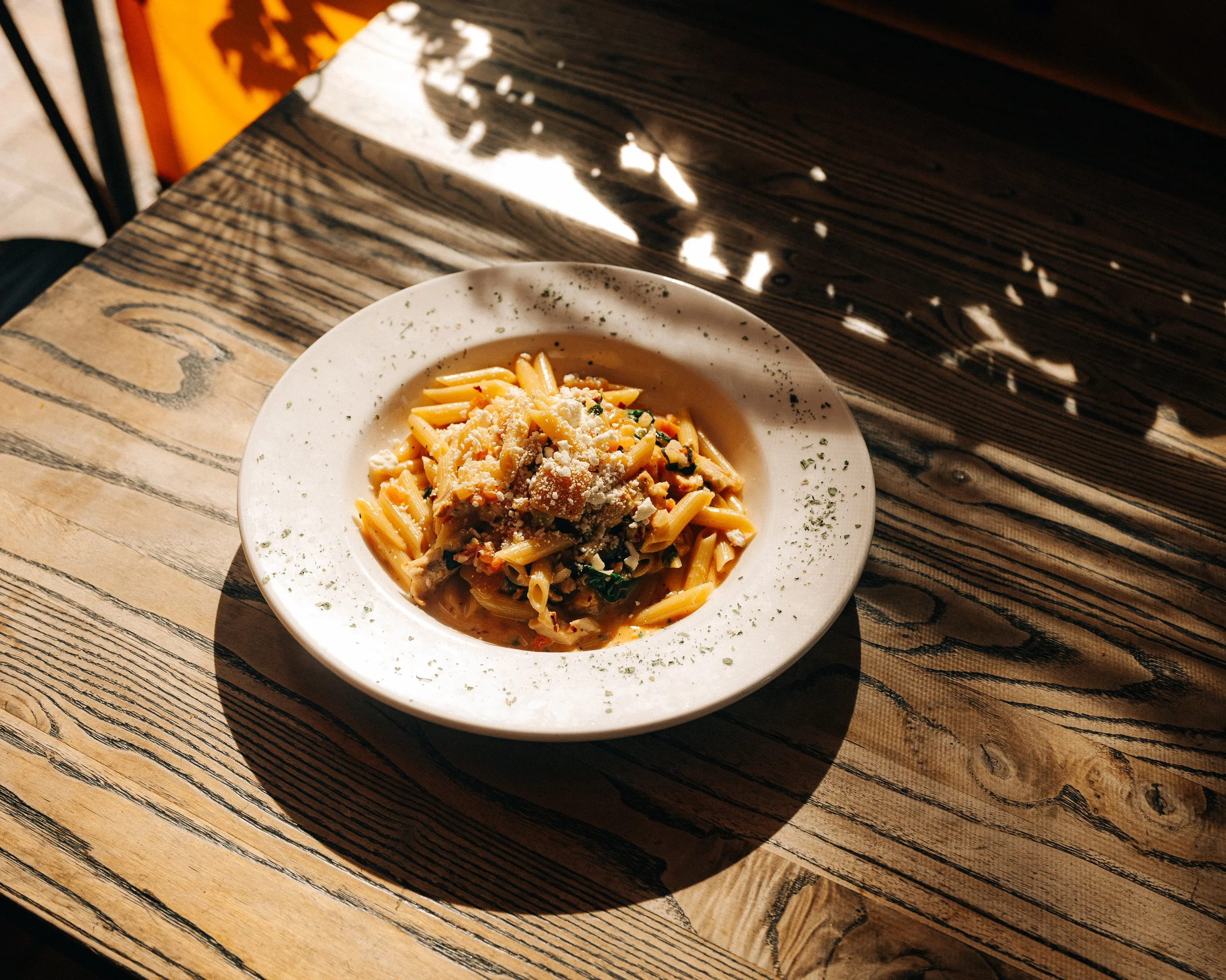 ClayLyonPhoto_PercheNo_Penne Mango-1.jpg