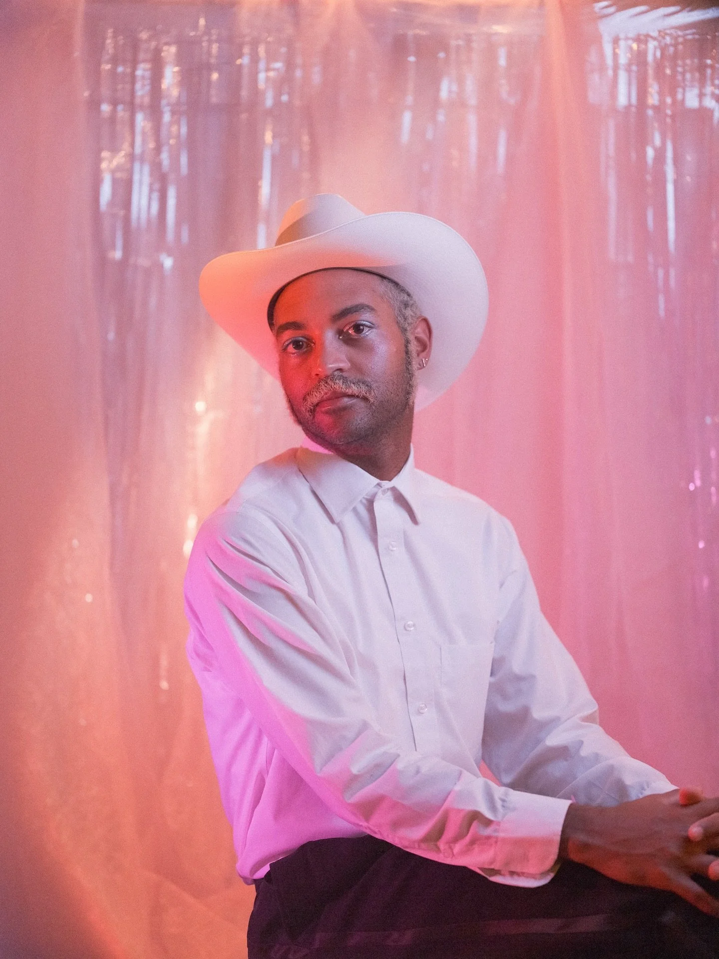 Some stills from a music video I shot for @nickydavidcm 

Directed by @jontra_volta @studio_lazlow