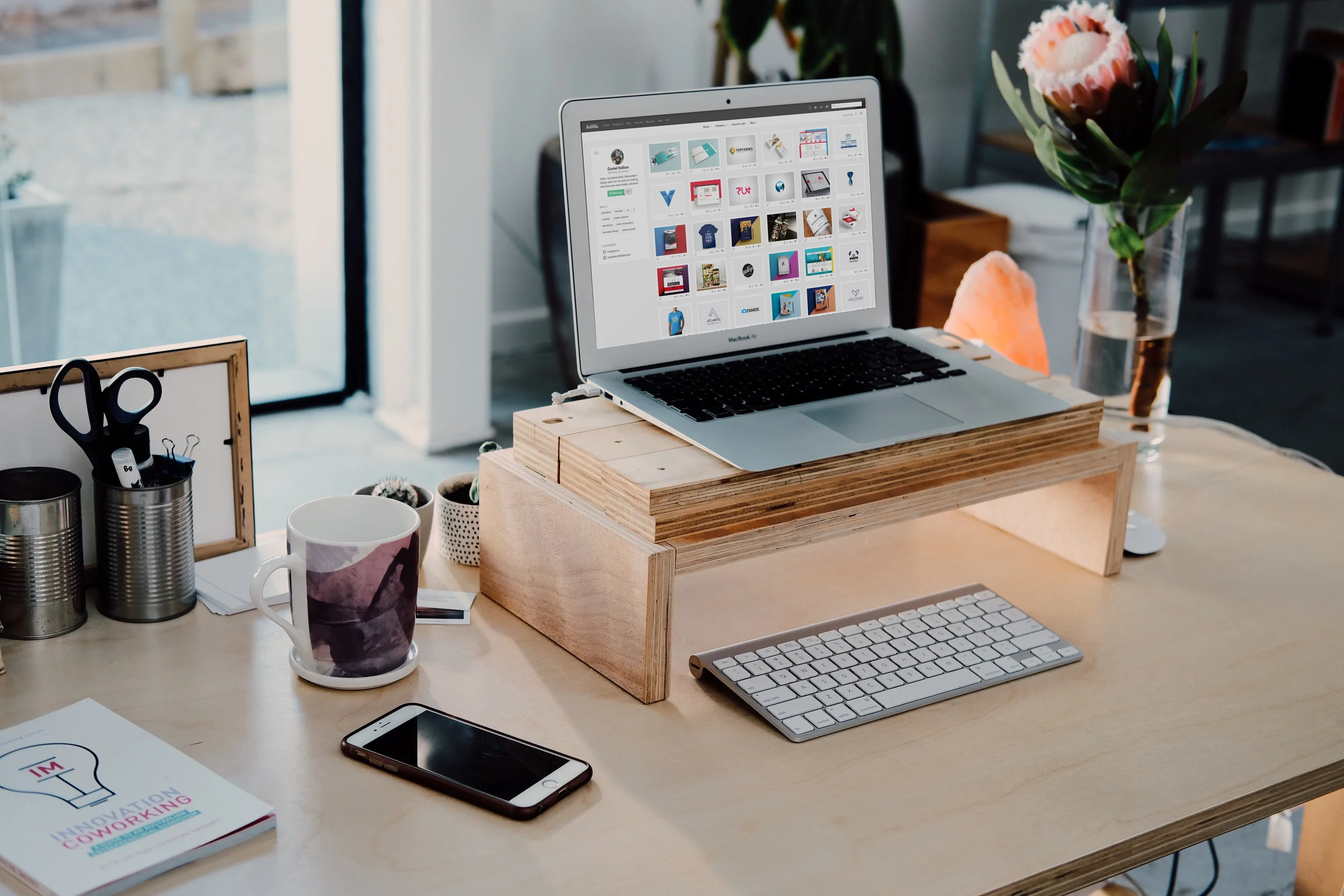MacBook_Air_Mockup_Free.jpg