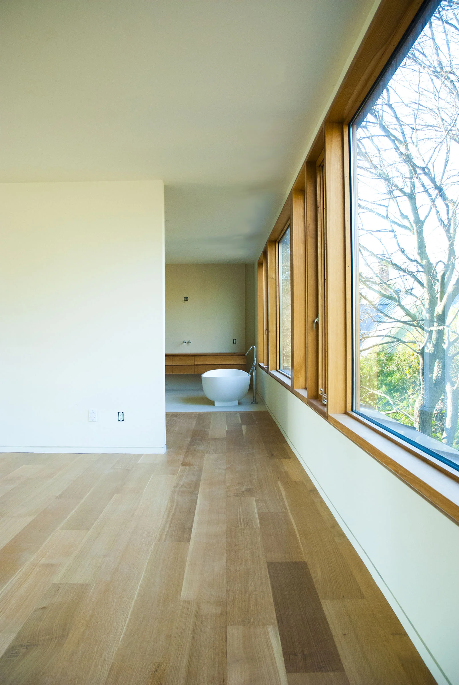 bedroom window.jpg