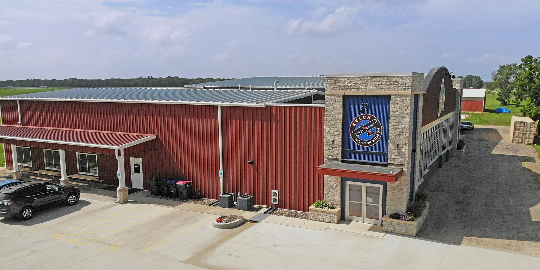 kelch-aviation-wisconsin-metal-building-contractor.jpg