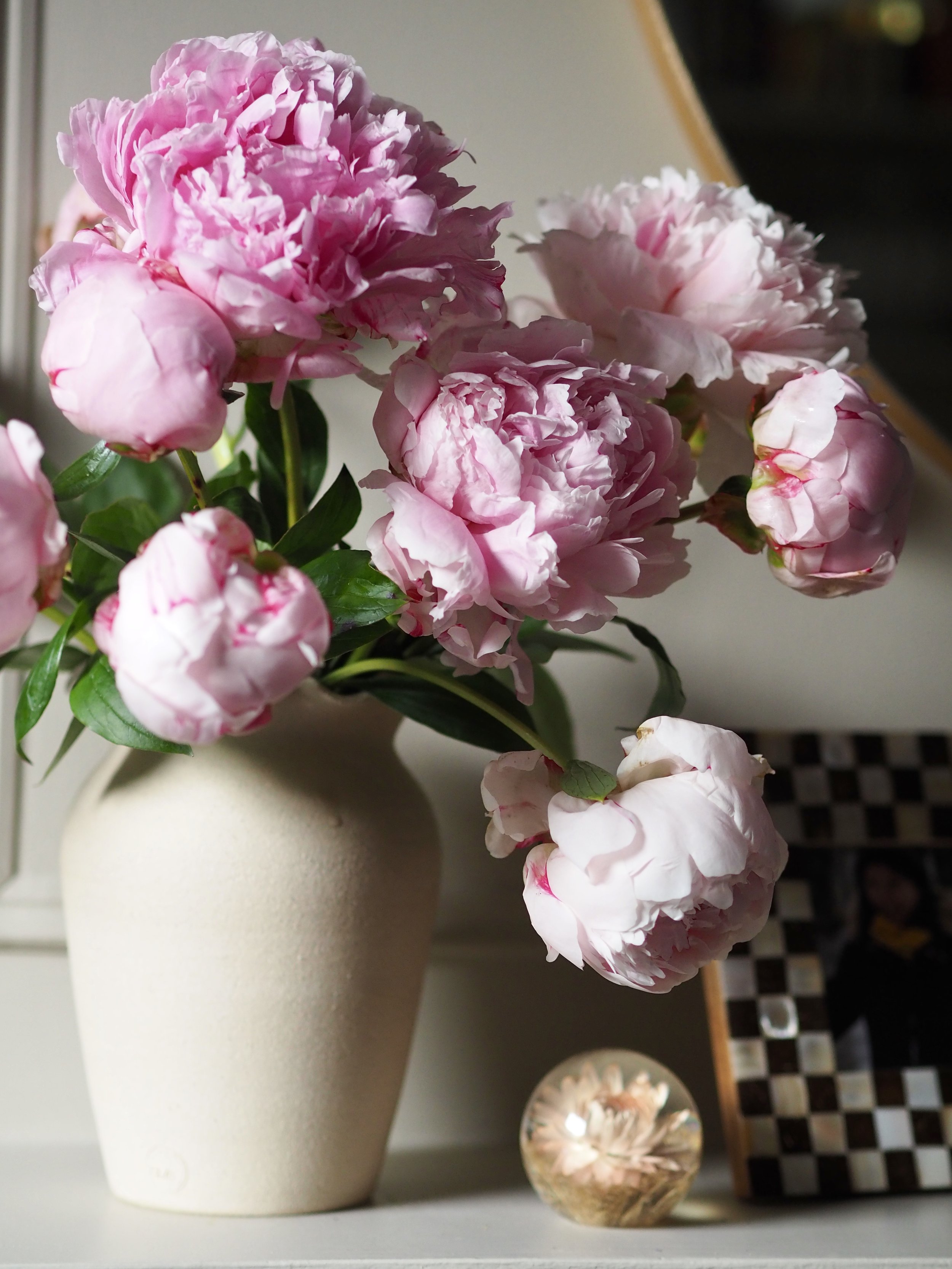 pink peony flower bouquet