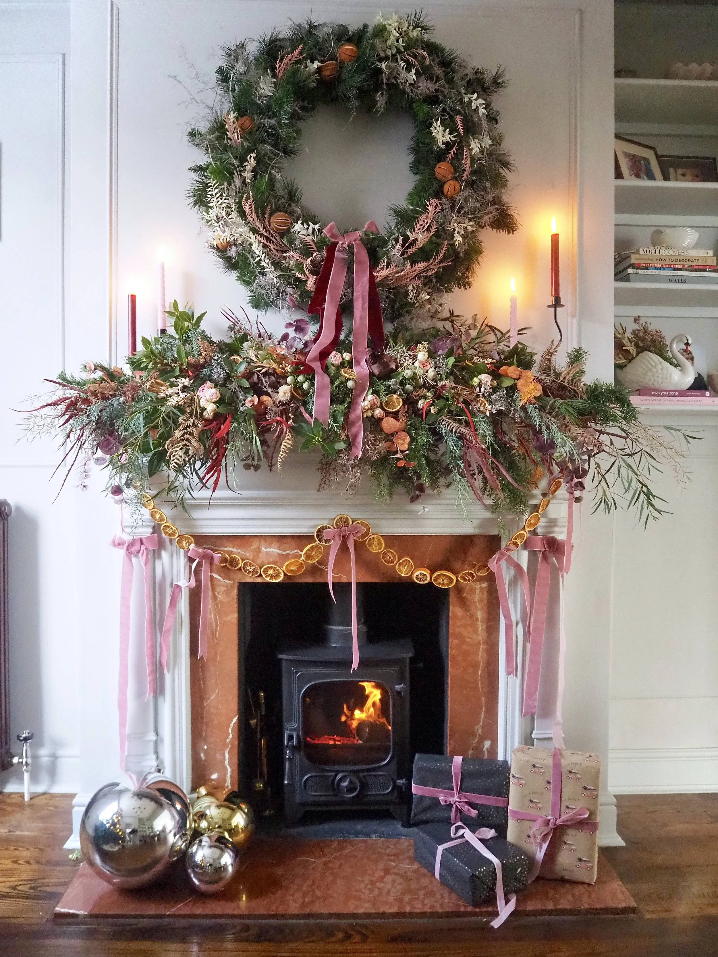 homemade christmas fireplace garland