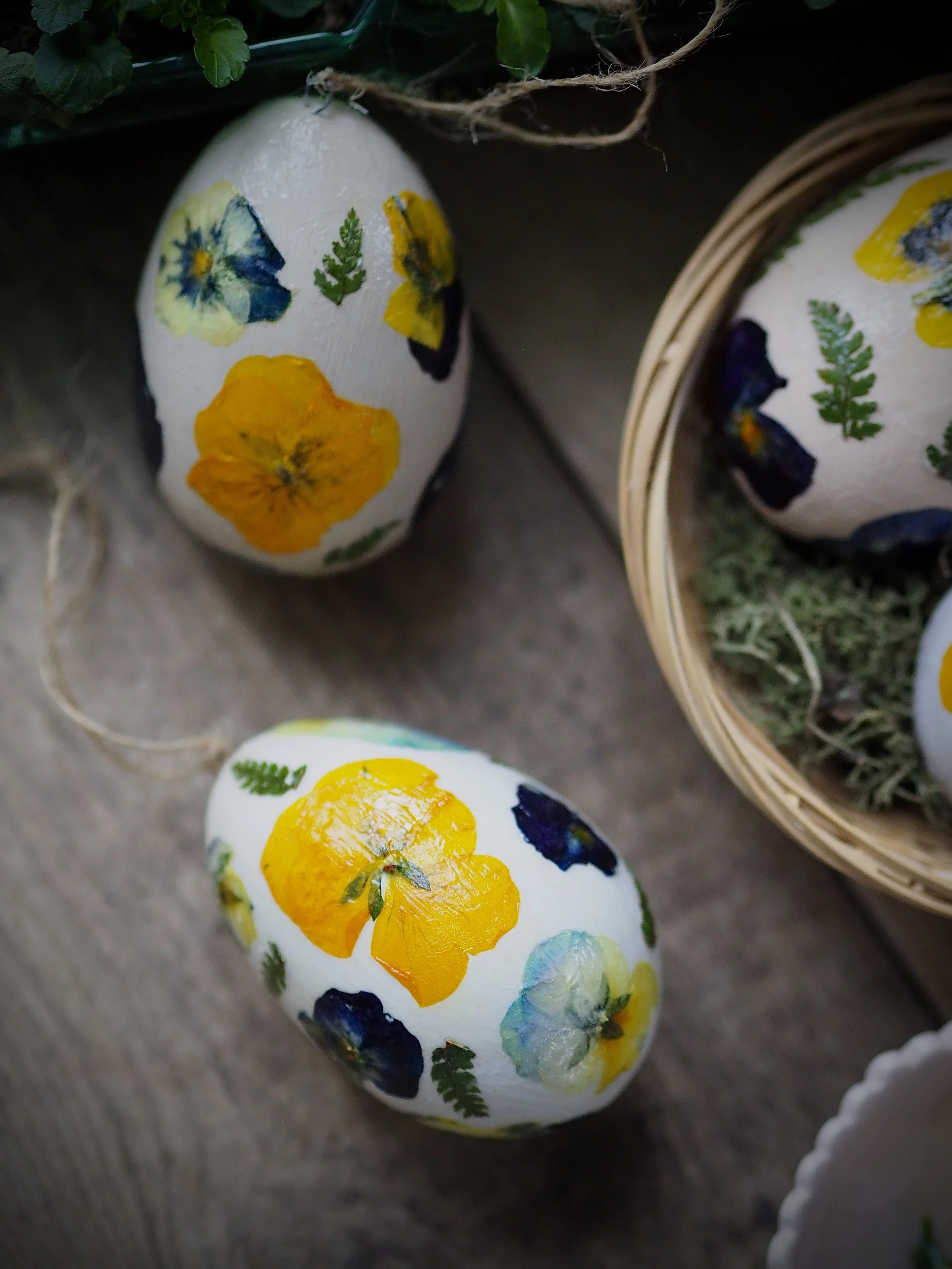 make your own easter decorations