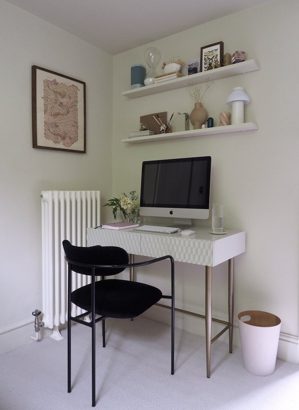 Small Space Big Desk: Transform Your Compact Workspace into a Productive Haven