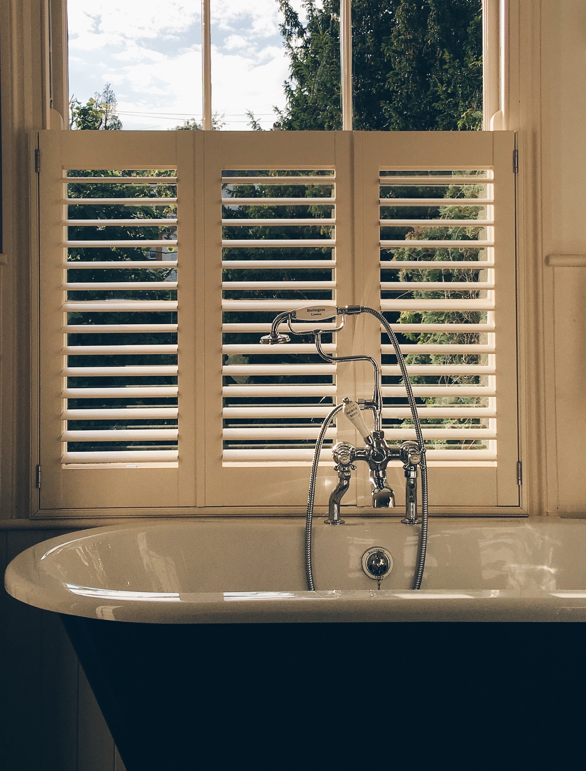 Review Diy Made To Measure Shutters, Are Shutters Suitable For Bathrooms