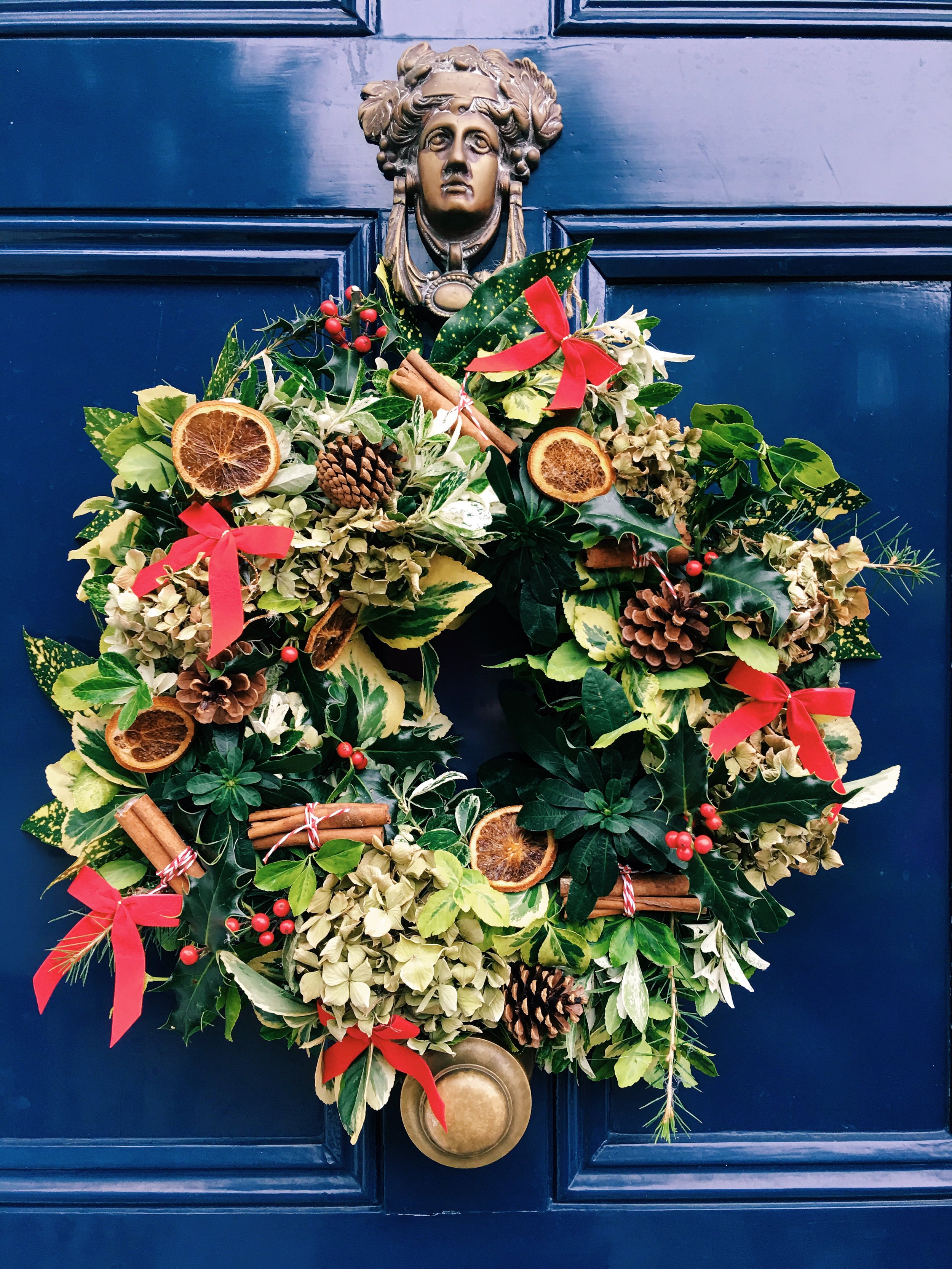 Make Your Own Traditional Christmas Door Wreath