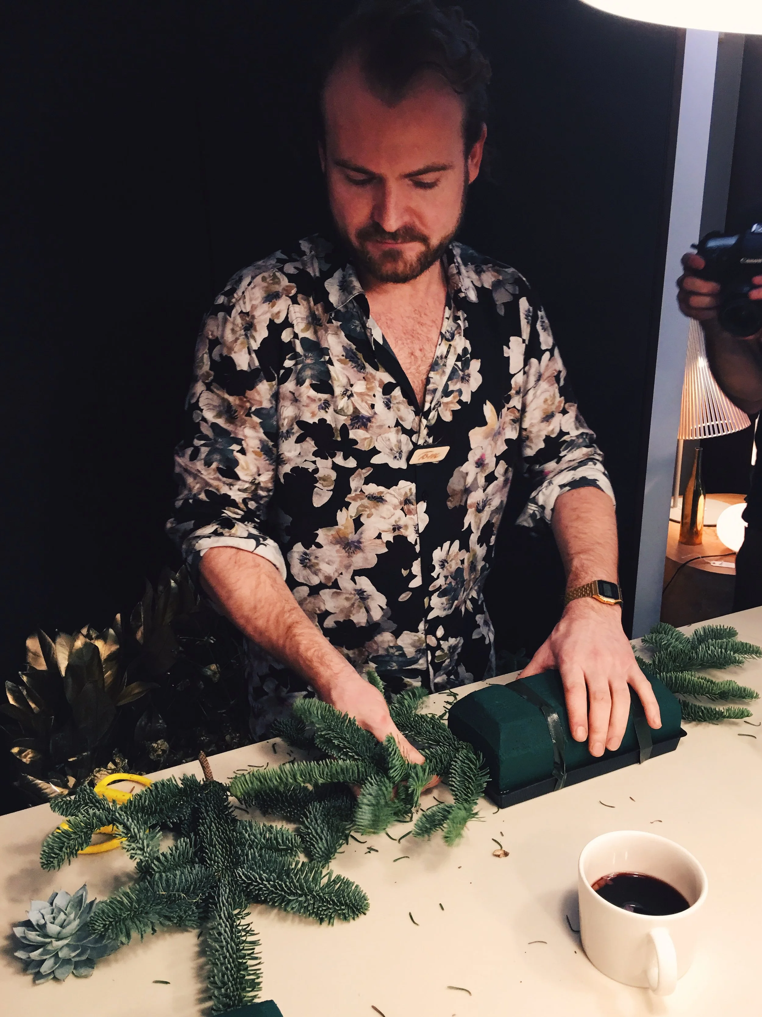 Tom from florists Agent F showing us how to get started.