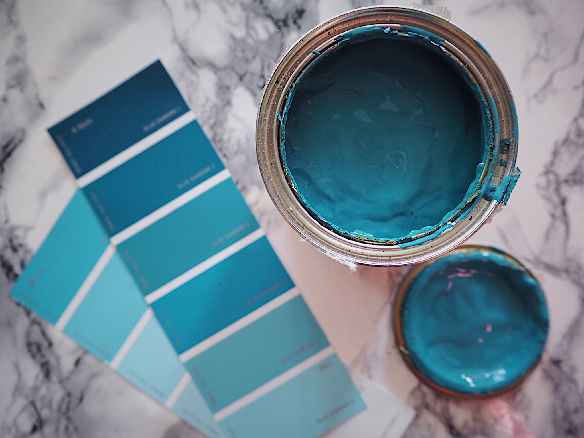 Beautiful Teal Blue Paint Colors for your Home - Delineate Your