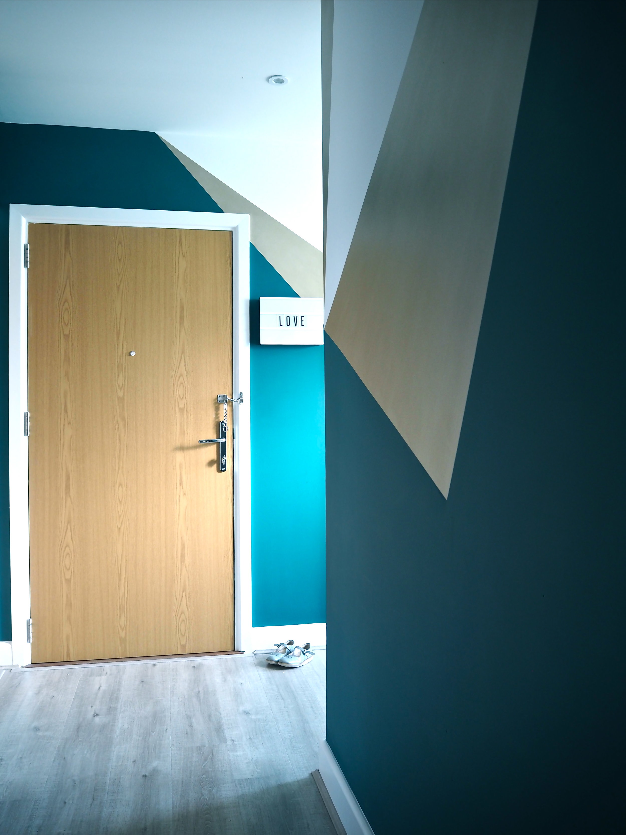 geometric paint effect